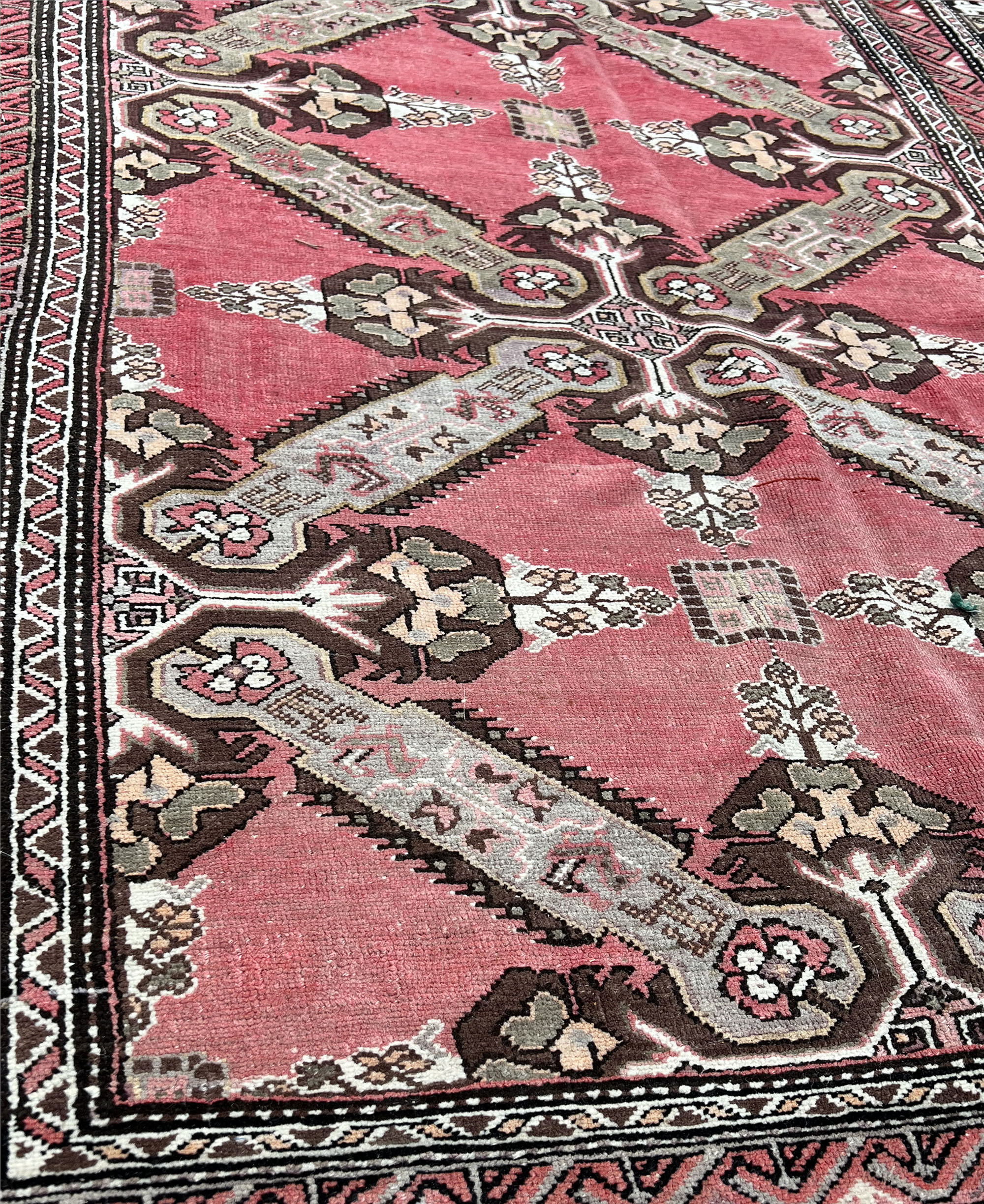 Derbent. Large oriental carpet with Seichur design. 20th century. - Image 13 of 15