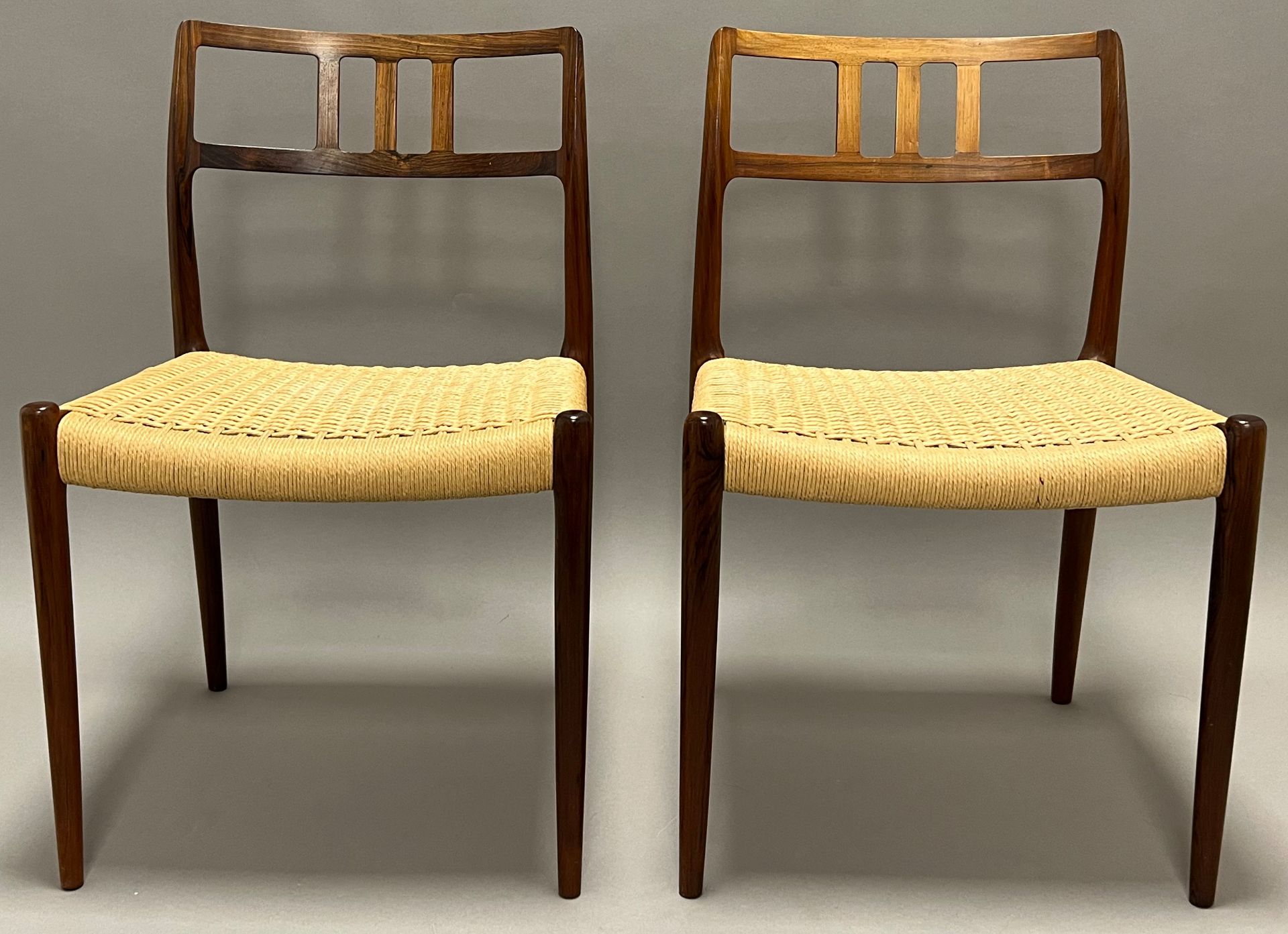 Niels Otto MÖLLER (1920 - 1982). Eight chairs and a dining table. - Image 6 of 19