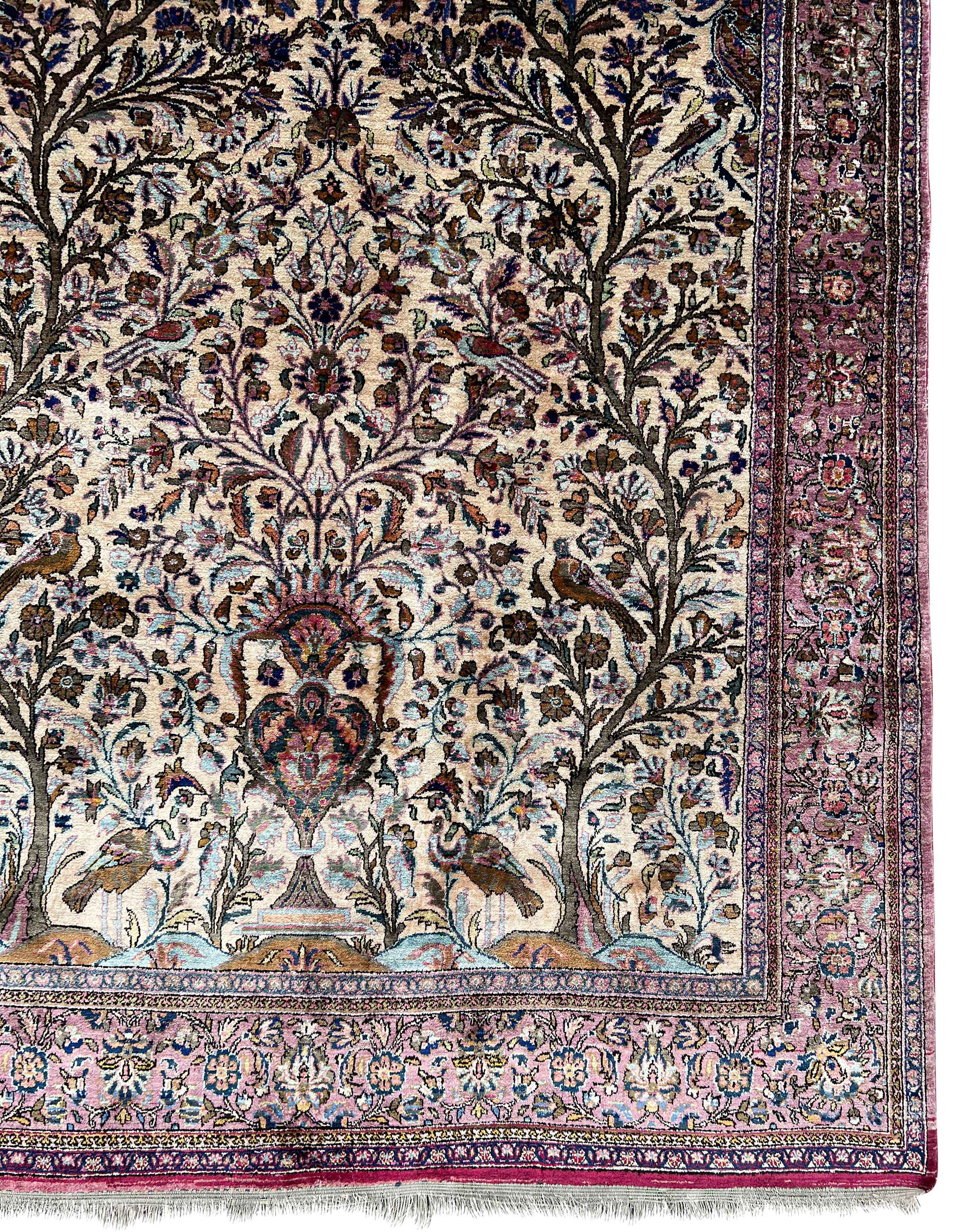 Keshan. Silk carpet. Silk on silk. Around 1900. - Image 8 of 14