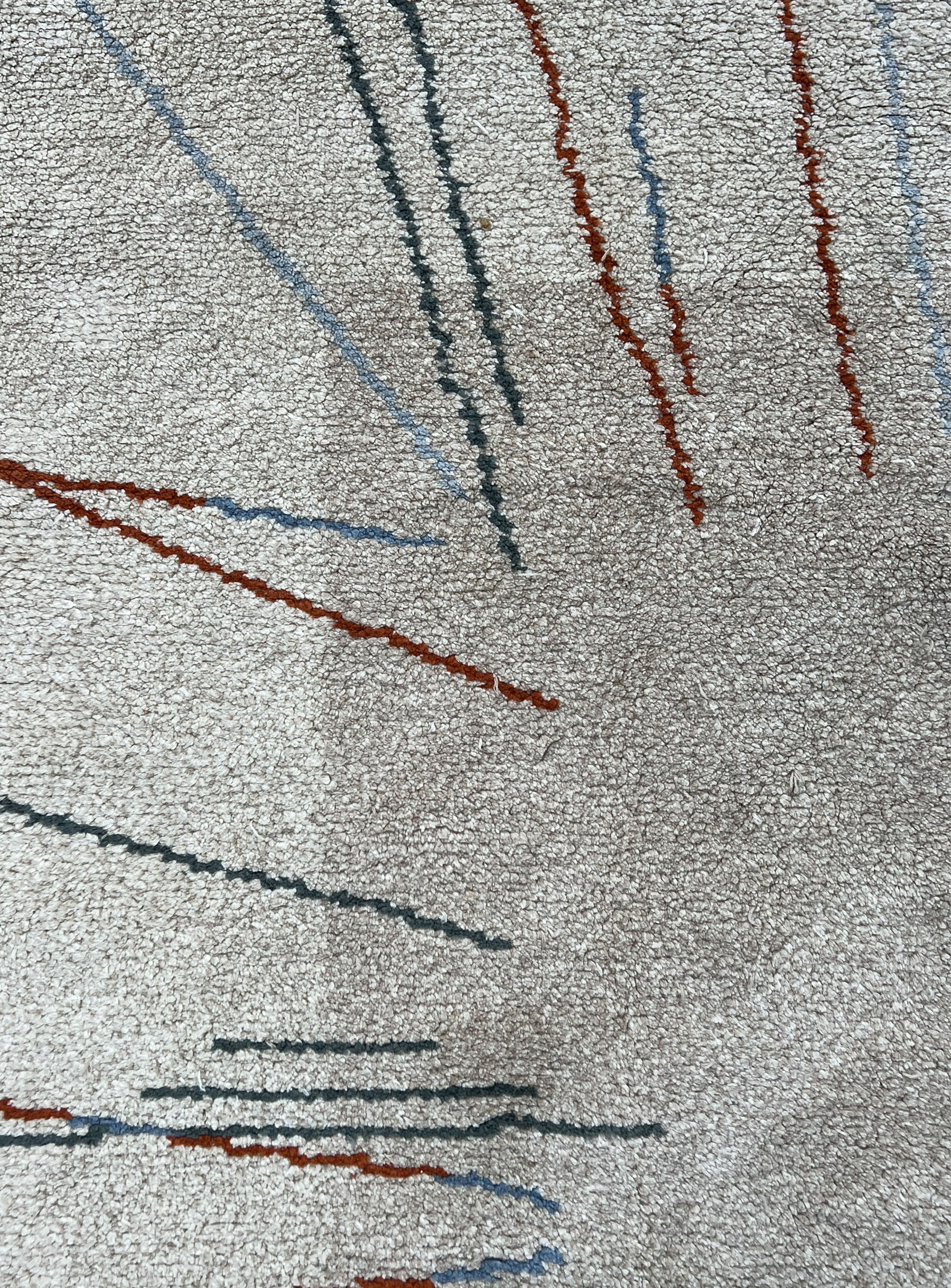 Design carpet. Beige ground. Mid 20th century. Probably France. - Image 8 of 11