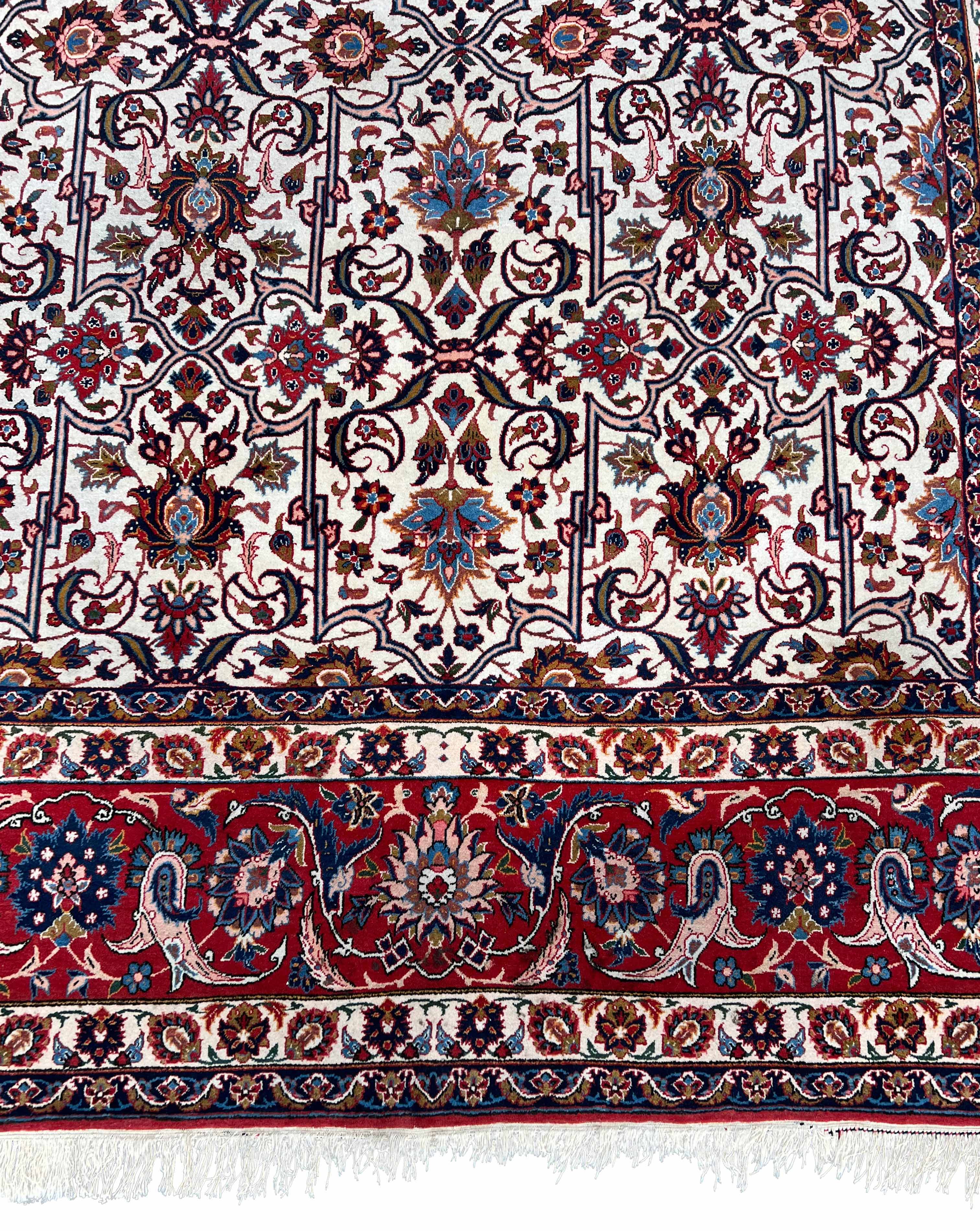 Isfahan. Najafabad. Workshop carpet. Light ground. Patterned through. - Image 3 of 16