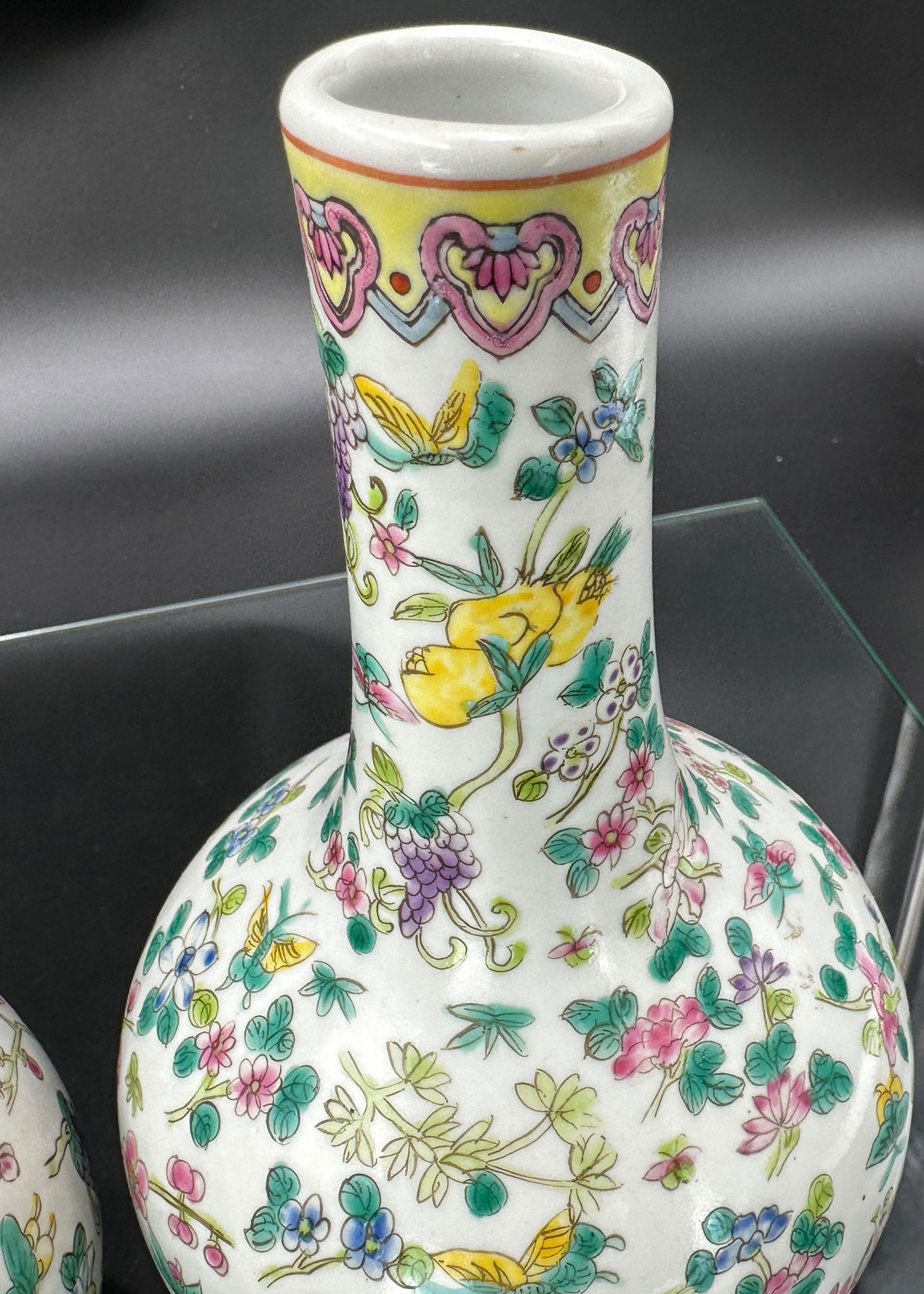 Two vases. China. 20th century. - Image 9 of 16