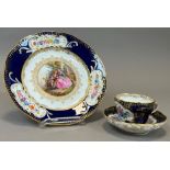 MEISSEN. Teller, Tasse mit Untertasse. Um 1900. 1. Wahl.