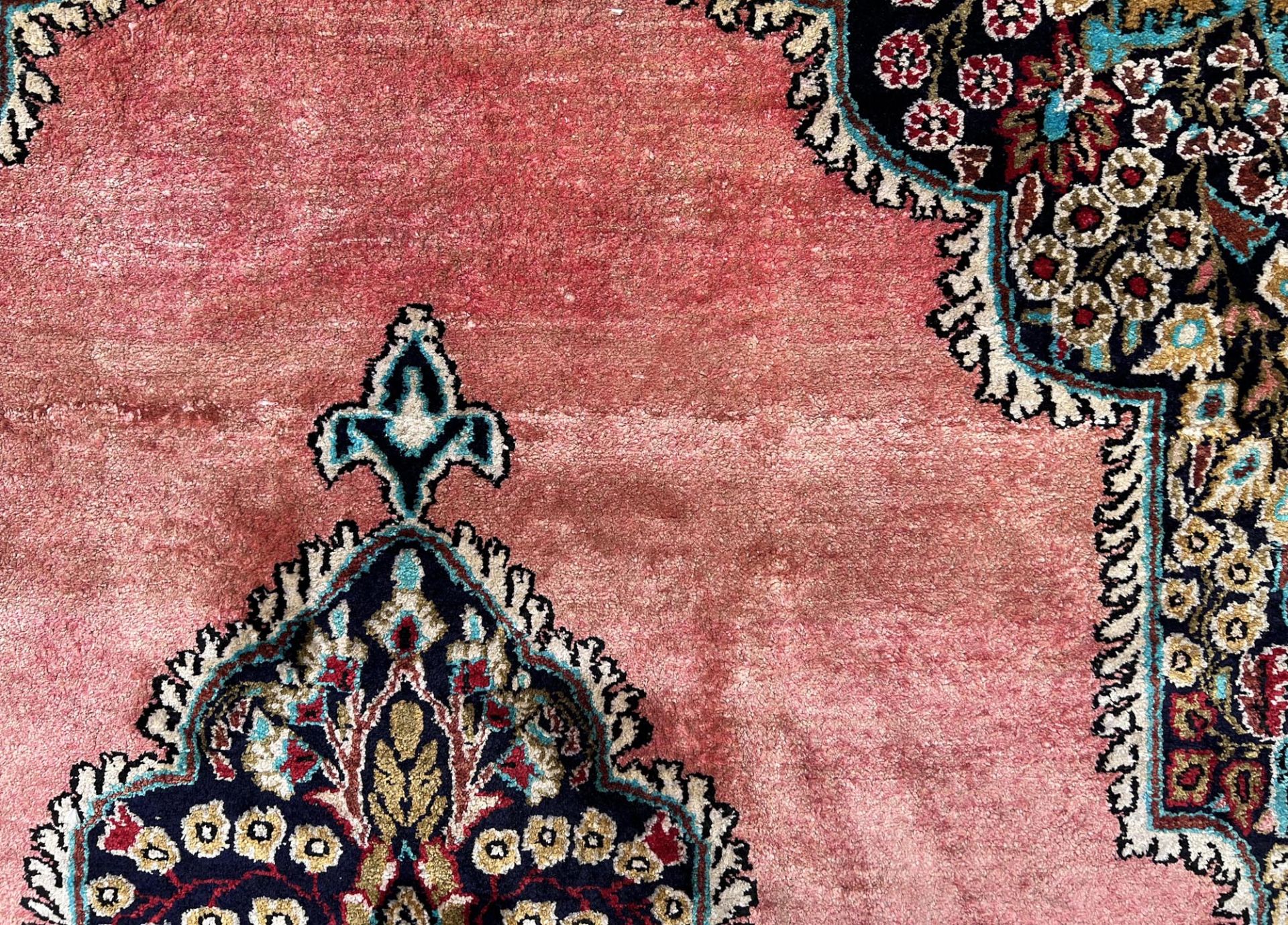 Ghom silk carpet. - Image 5 of 9