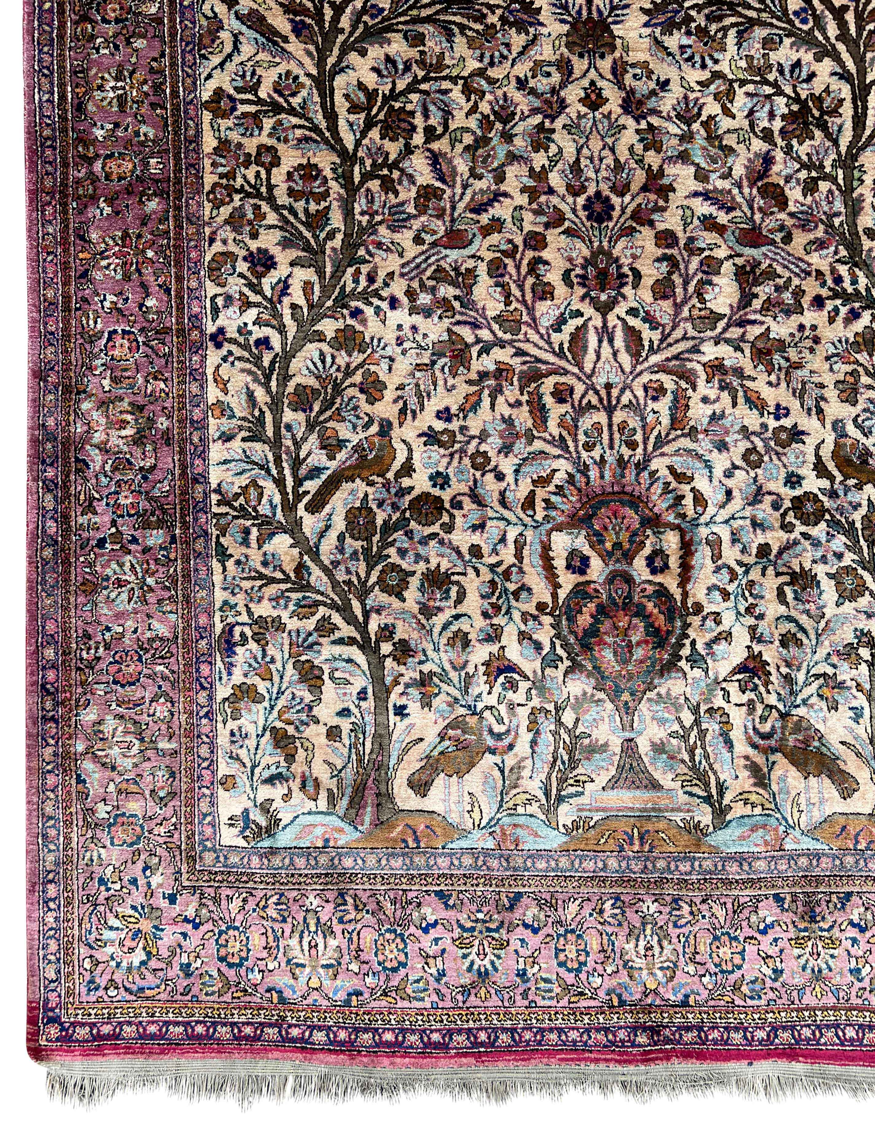 Keshan. Silk carpet. Silk on silk. Around 1900. - Image 7 of 14