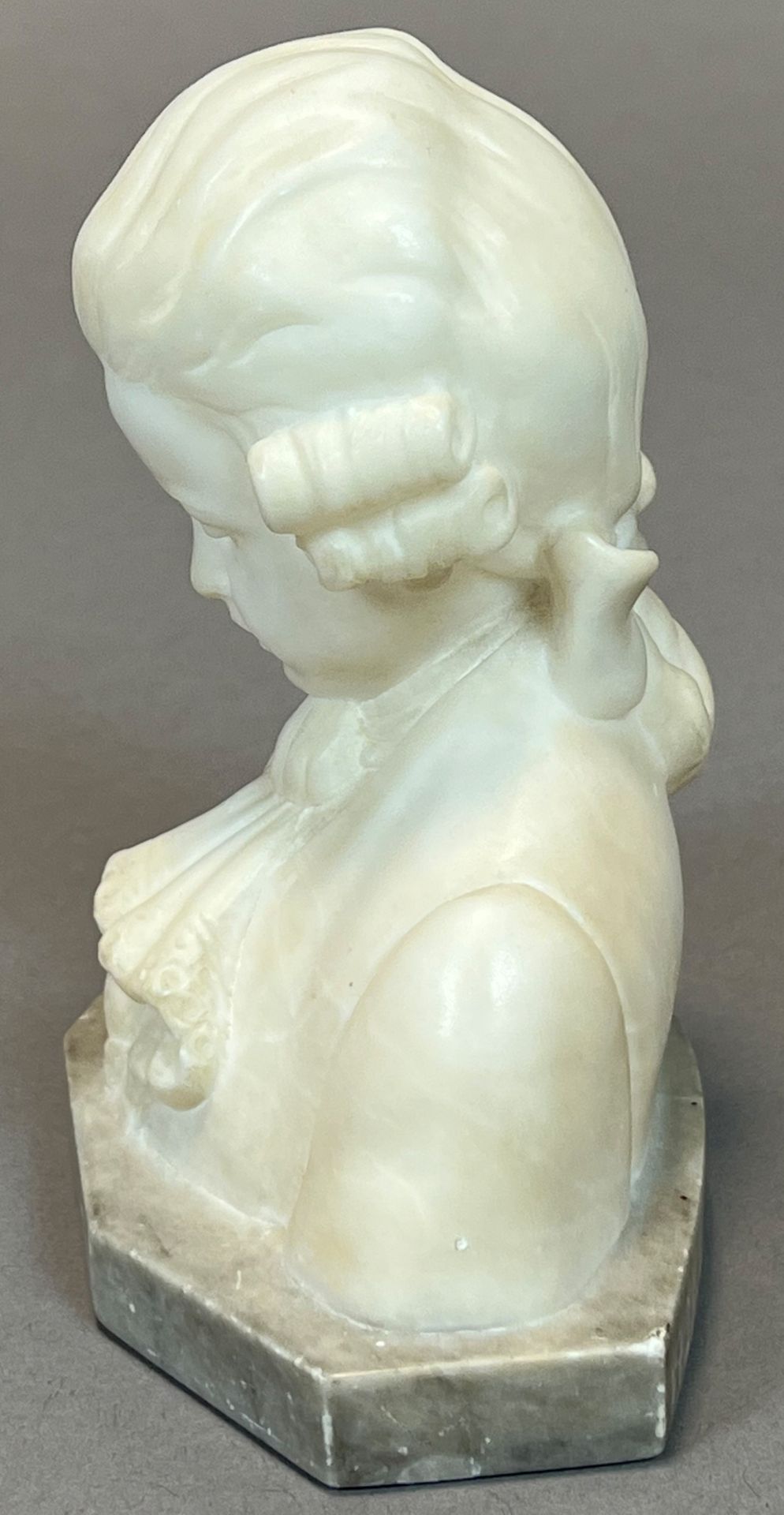 GOLDSCHEIDER Vienna. Mozart. Bust. Alabaster. Art Nouveau. Signed. Perigot. - Image 4 of 12