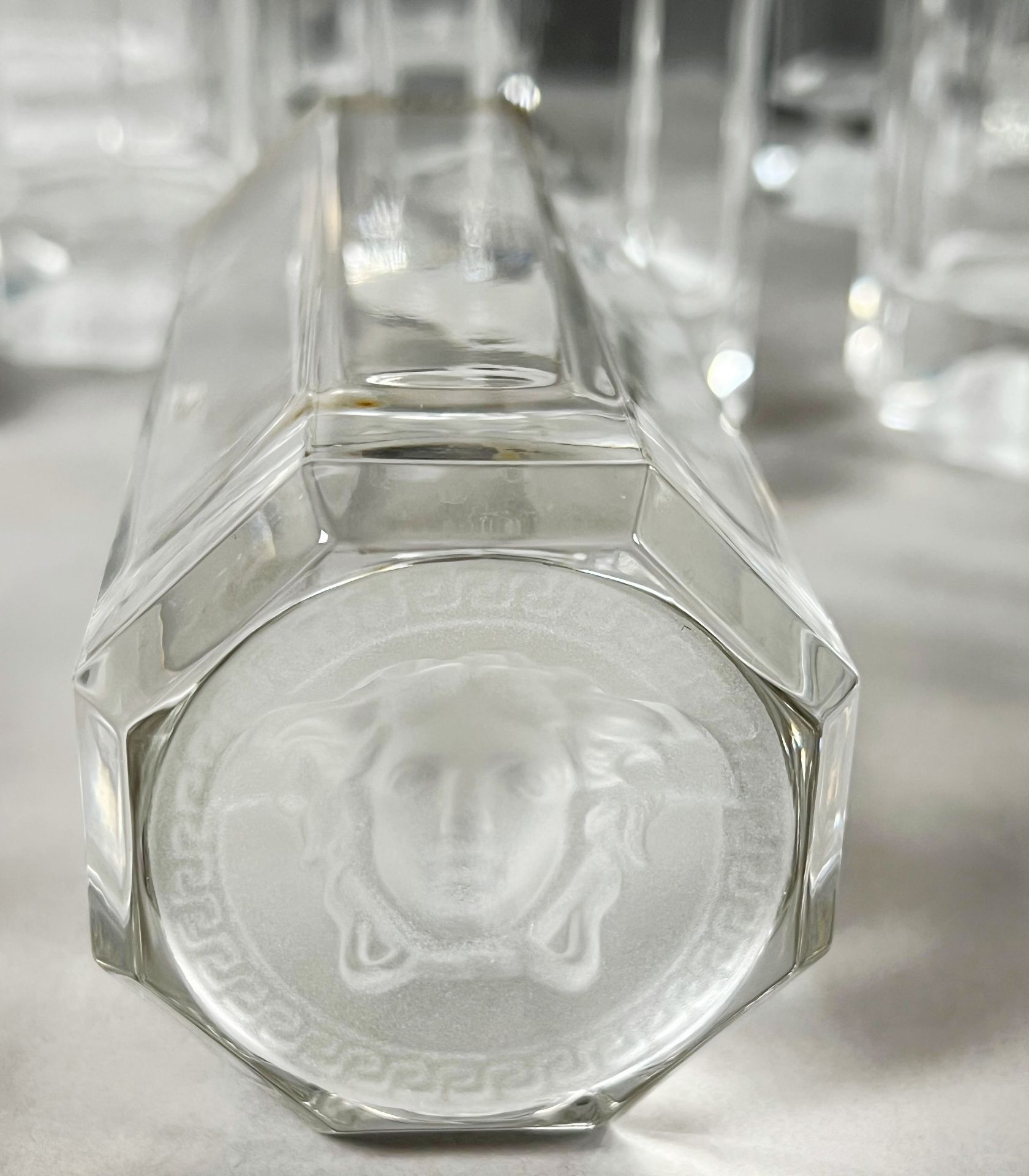 VERSACE by ROSENTHAL. "Medusa D'Or". 12-piece set of long drink glasses. - Image 5 of 7