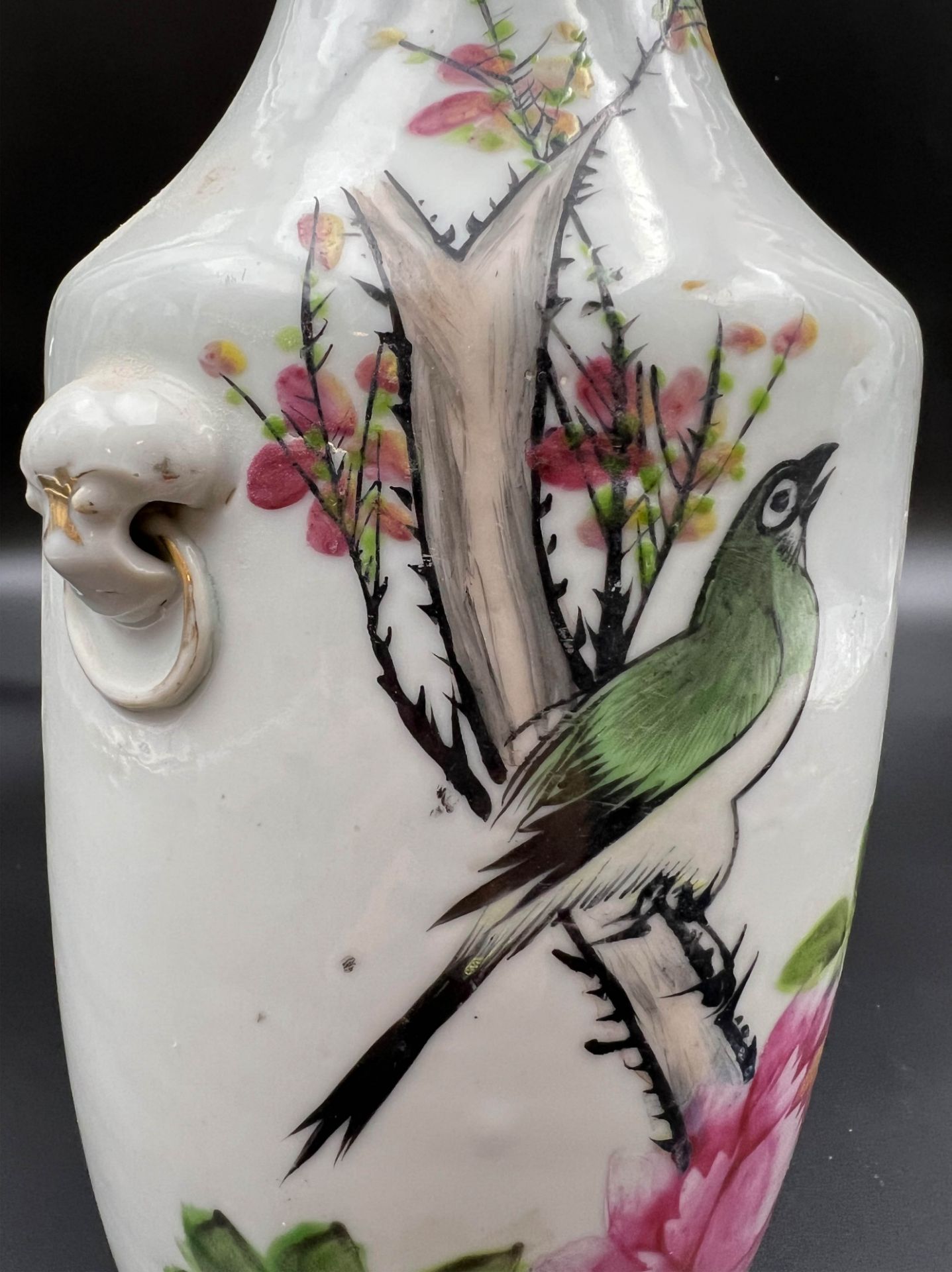 Vase. China. Decor "Neu Famille Rose". Porcelain circa 1920. - Image 10 of 13