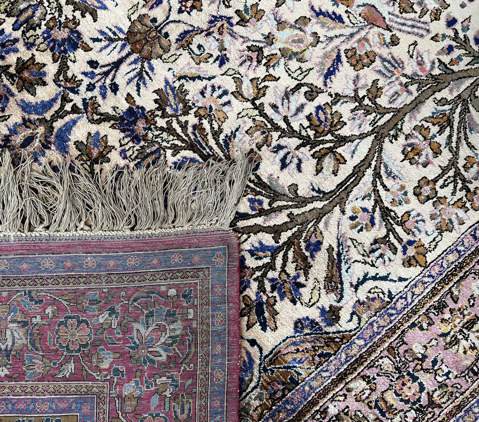 Keshan. Silk carpet. Silk on silk. Around 1900. - Image 13 of 14