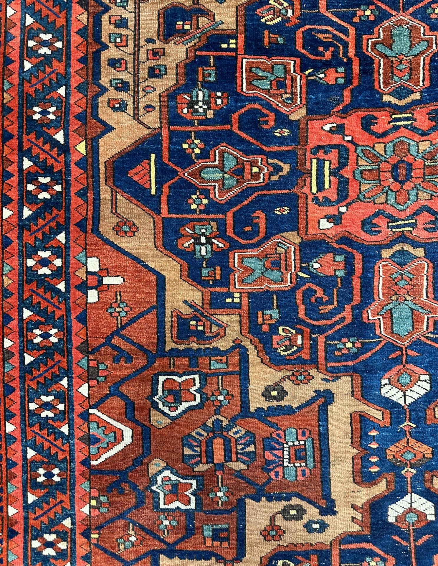 Bakhtiar oriental carpet. Around 1900. great size. - Image 10 of 22