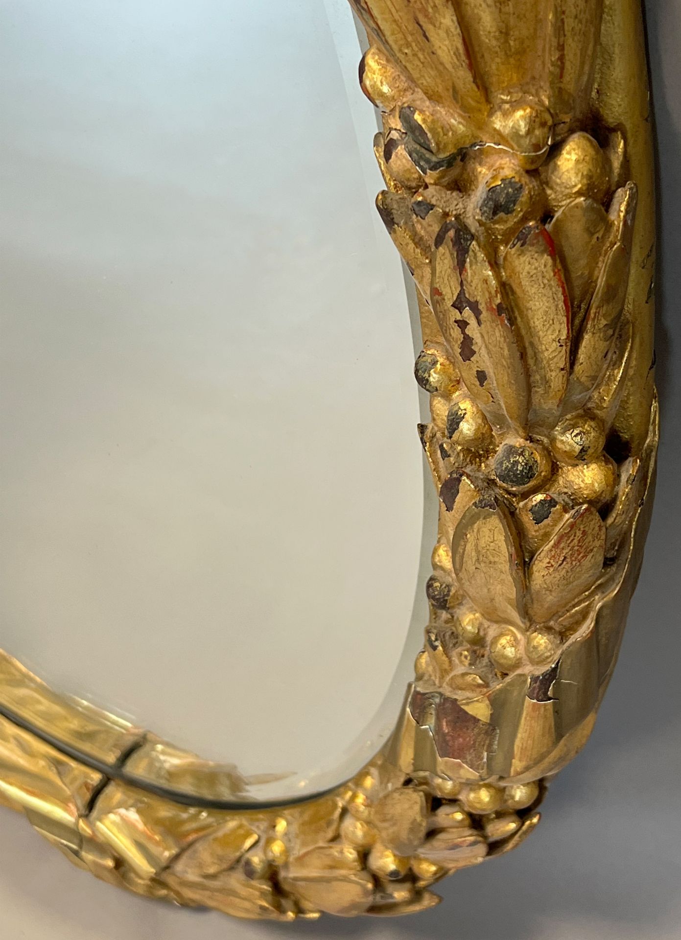 Oval mirror. Gilded. Biedermeier. 1st half of the 19th century. - Image 7 of 10