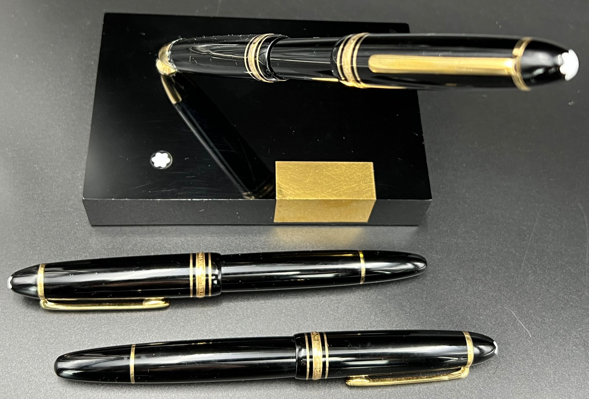 MONTBLANC. Collection of writing instruments. Masterpieces. LeGrand no. 166 and 146. - Image 4 of 11