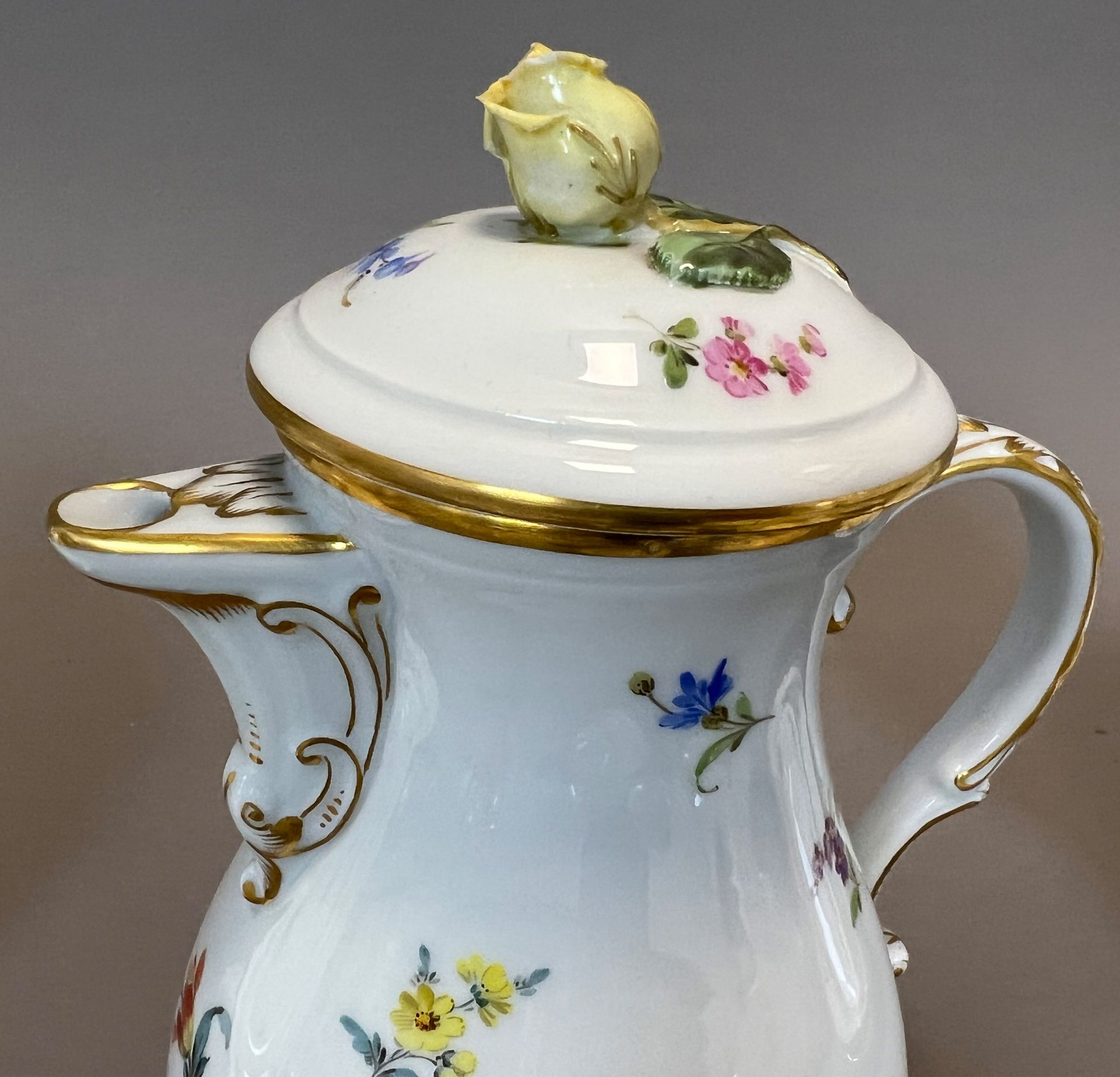 22-teiliges Kaffeeservice. MEISSEN. "Streublümchen". 1. Wahl. Um 1900. - Bild 6 aus 19