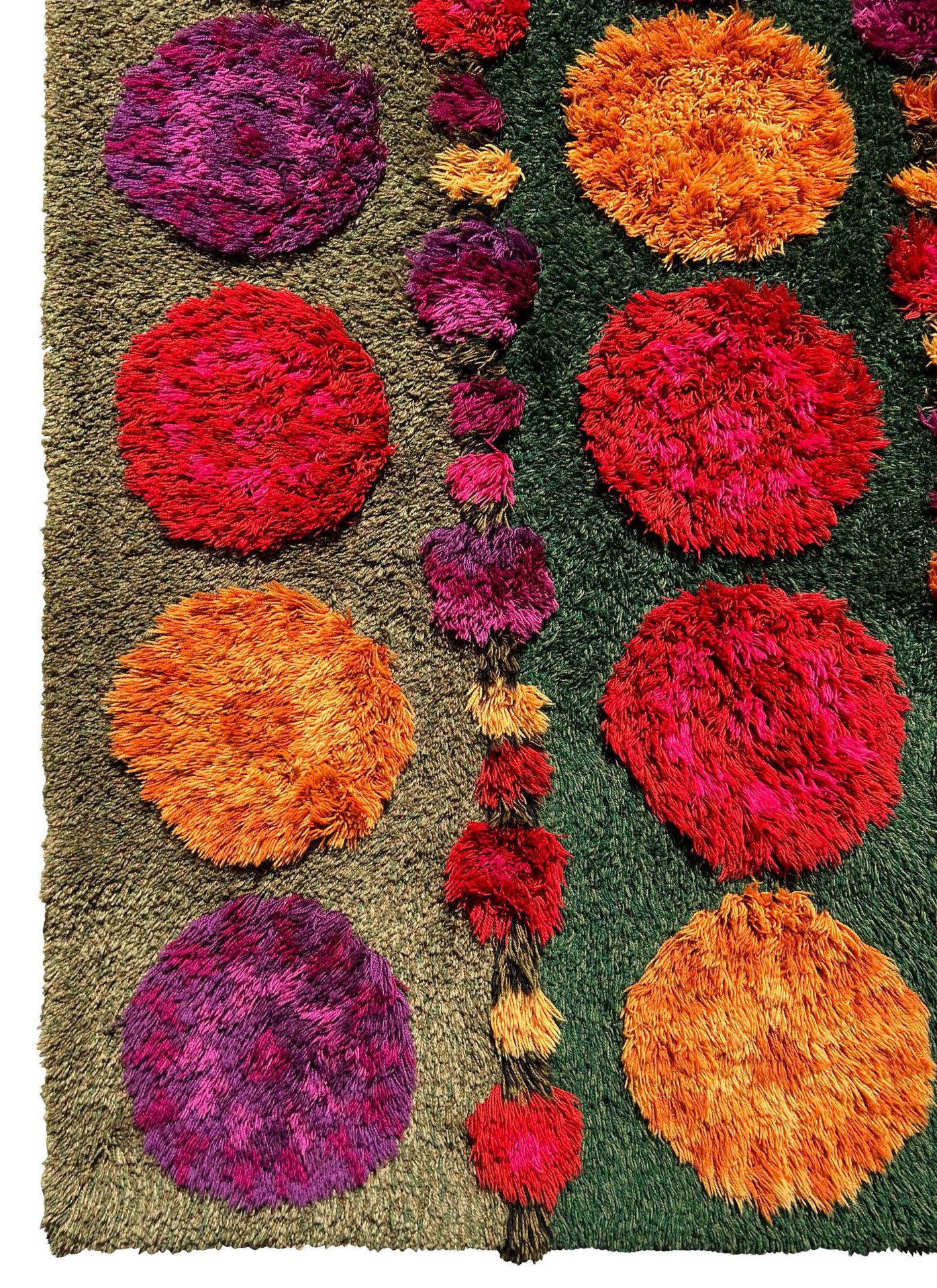 Colourful design carpet. Flower power. 1960s/1970s. - Image 4 of 9