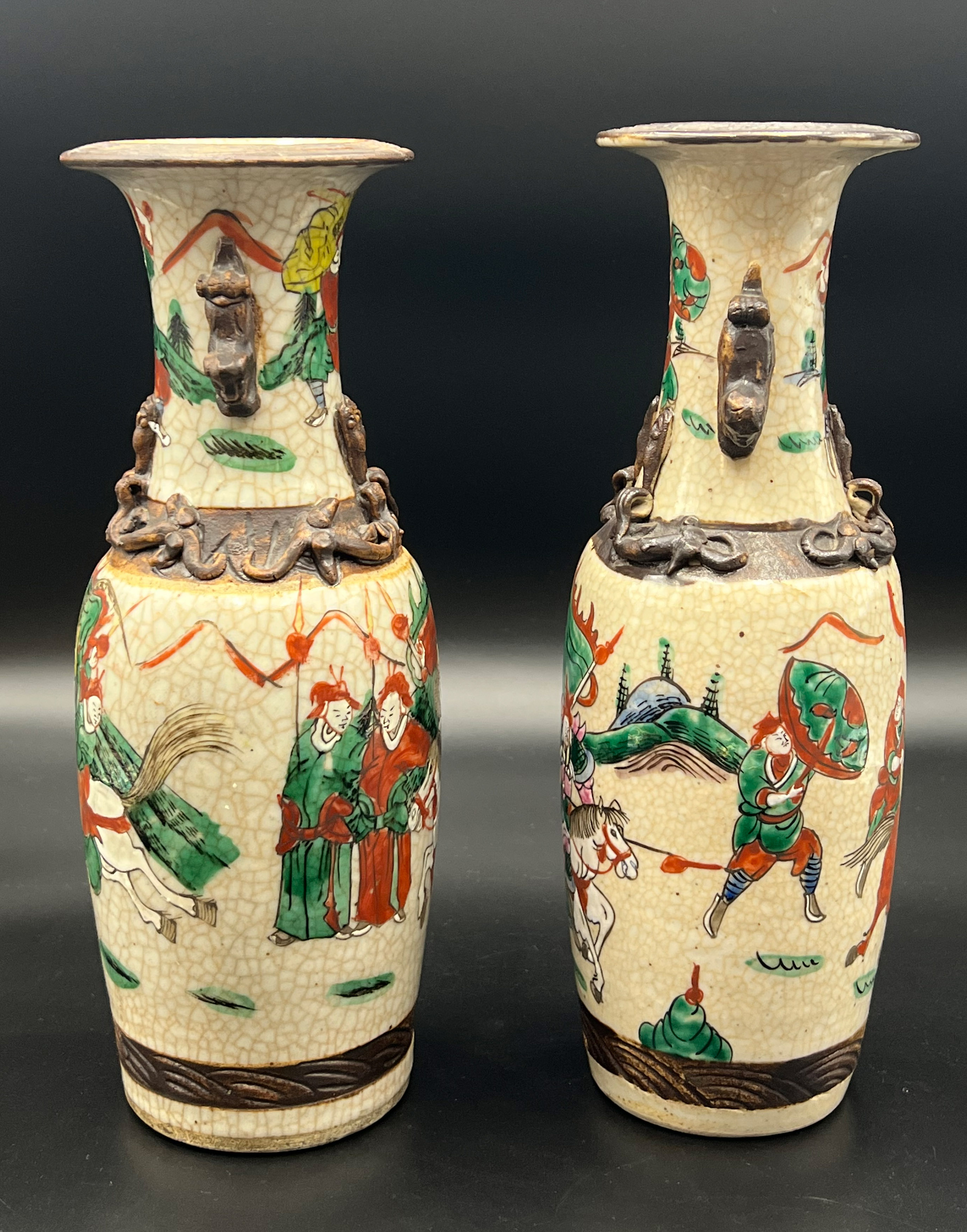 Two vases. China. 19th century. - Image 4 of 9