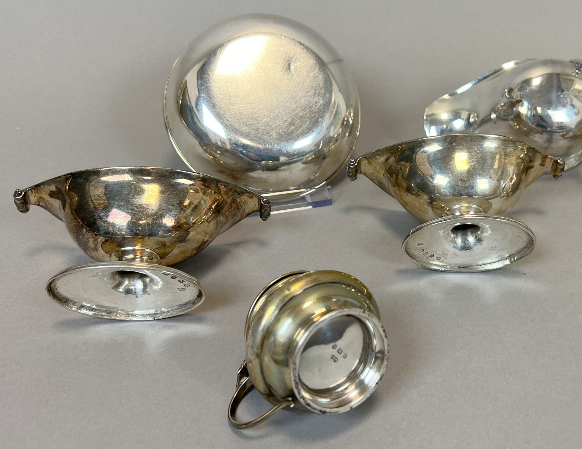 Set of 9 pieces of sterling silver. England. Around 1900. - Image 6 of 17