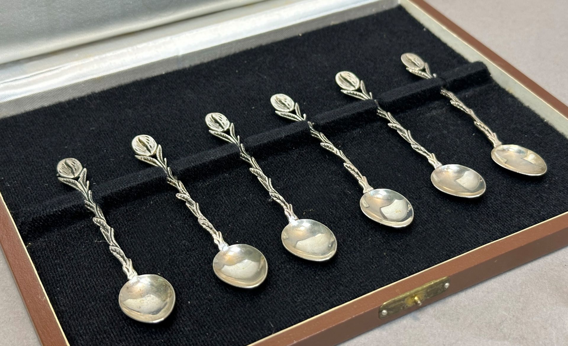 41-piece set. Mocca spoon. Collecting spoon. Partly 833 silver. Partly sterling. - Image 4 of 15