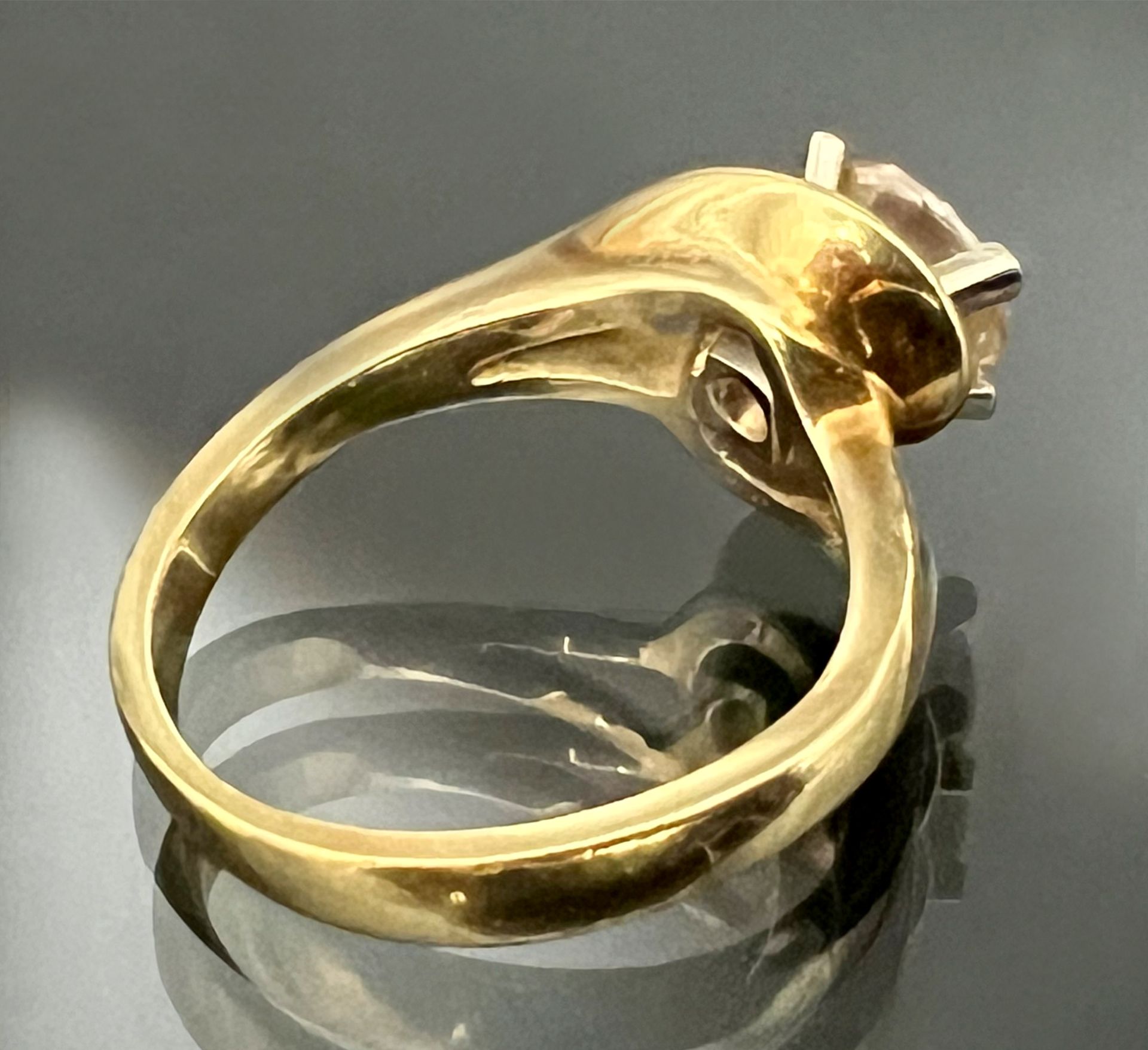 Solitaire ring 585 yellow gold with a brilliant-cut diamond of approx. 1.00 ct. - Image 3 of 5