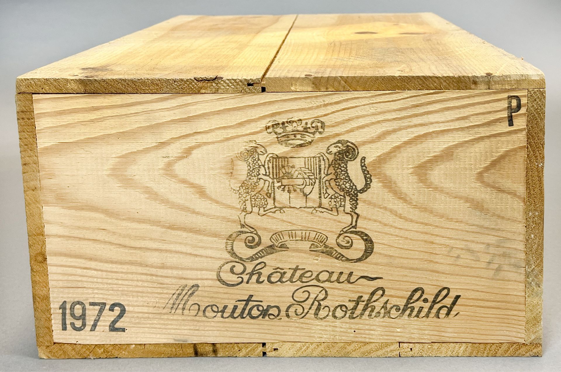 12 bottles of red wine. Château Mouton Rothschild. 1972. Original box. - Image 4 of 4