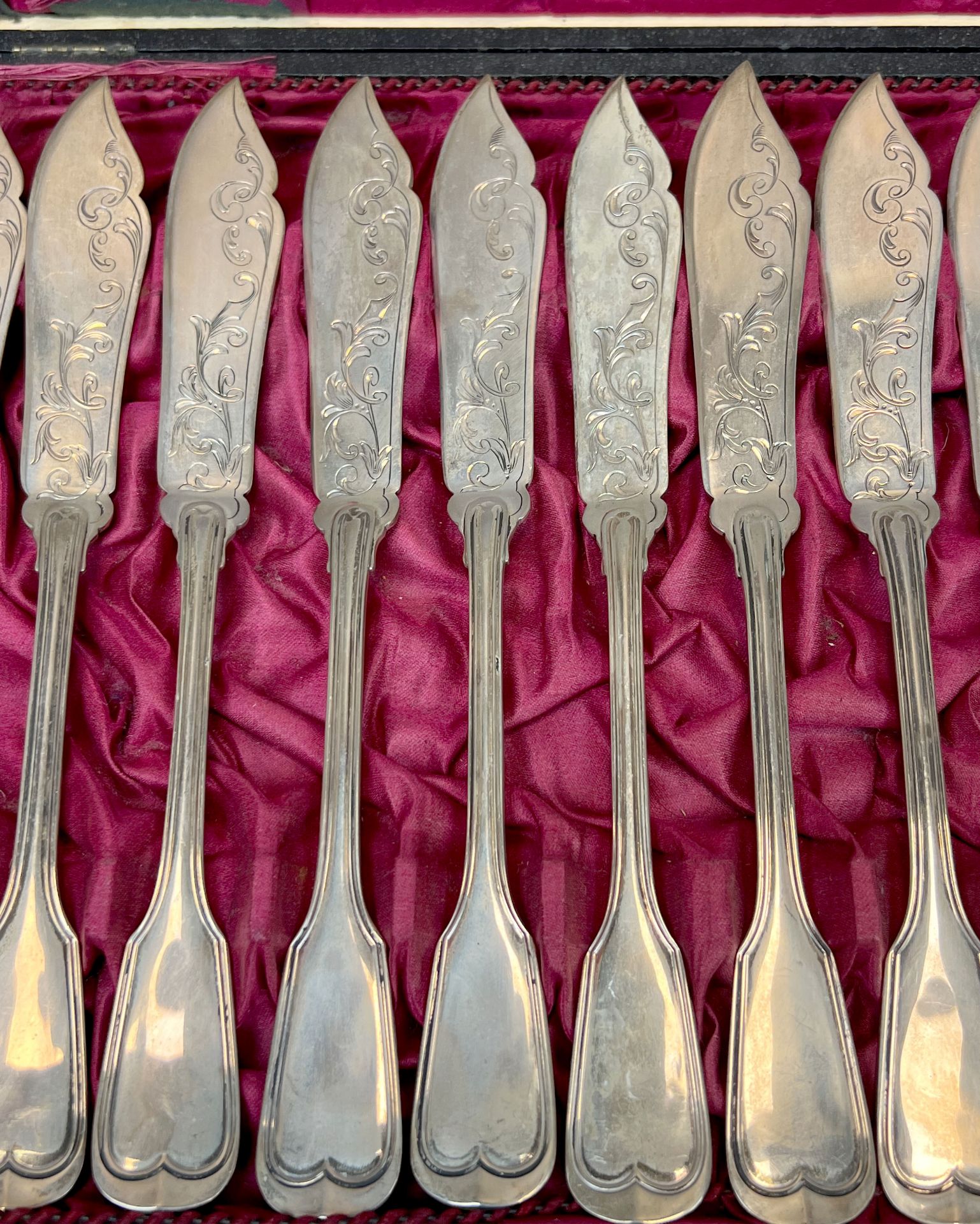 12-piece fish cutlery set. 800 silver. Art Nouveau. 1st half of the 20th century. - Image 3 of 15