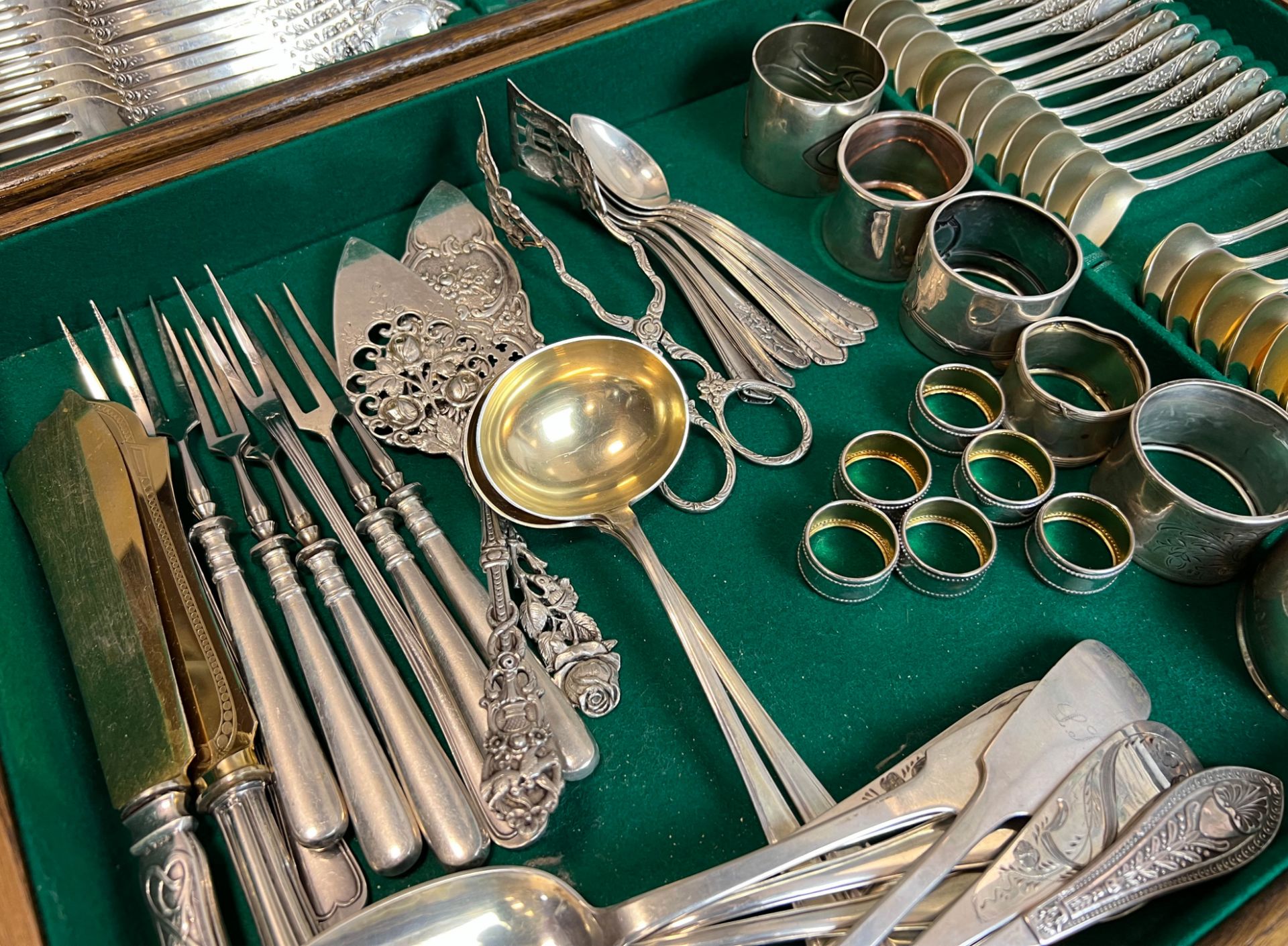 296-piece cutlery set in 800 silver. Oak wooden chest. - Image 10 of 20