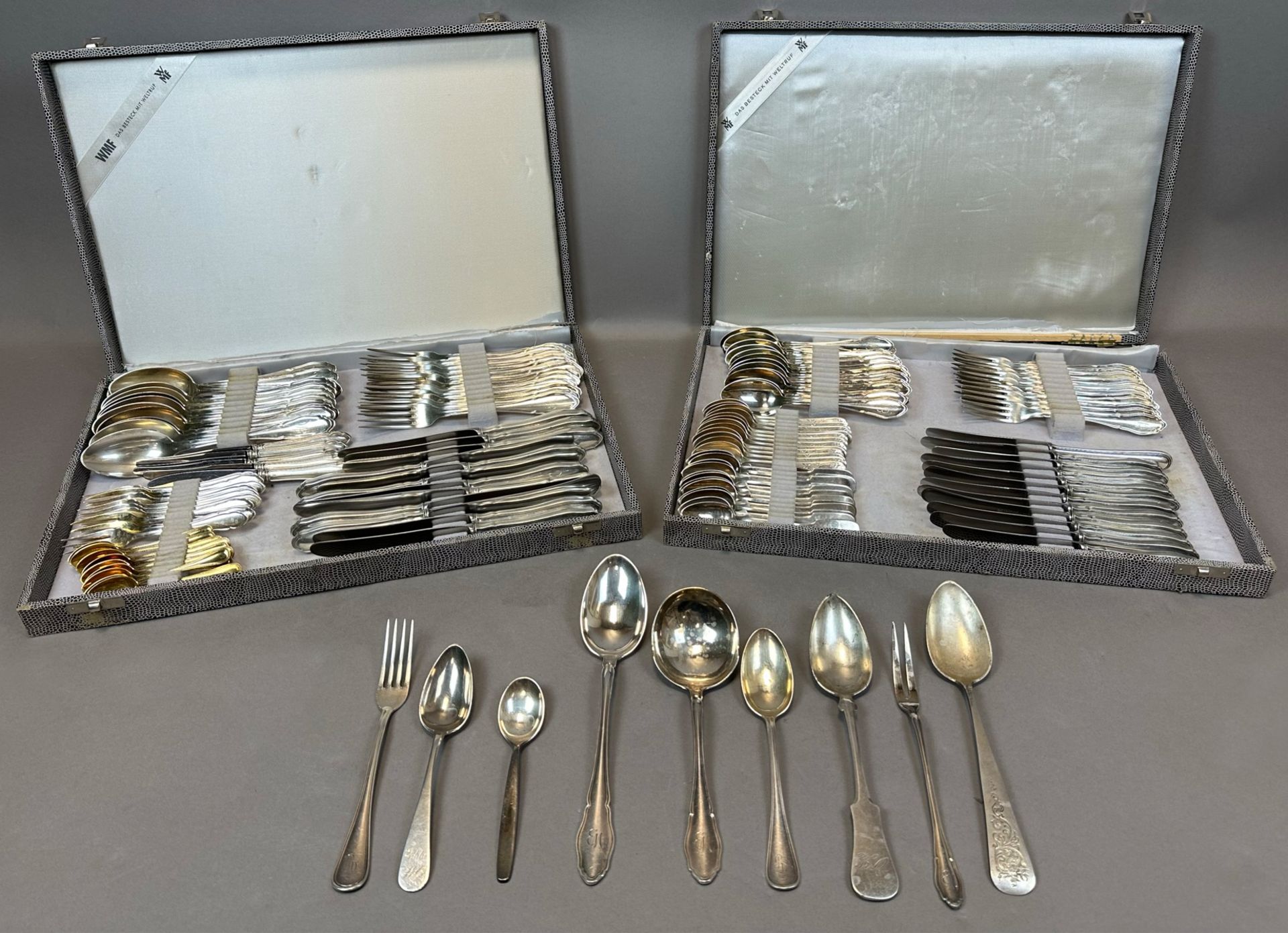 128-piece set of silver cutlery in 2 cutlery boxes. 800 silver.