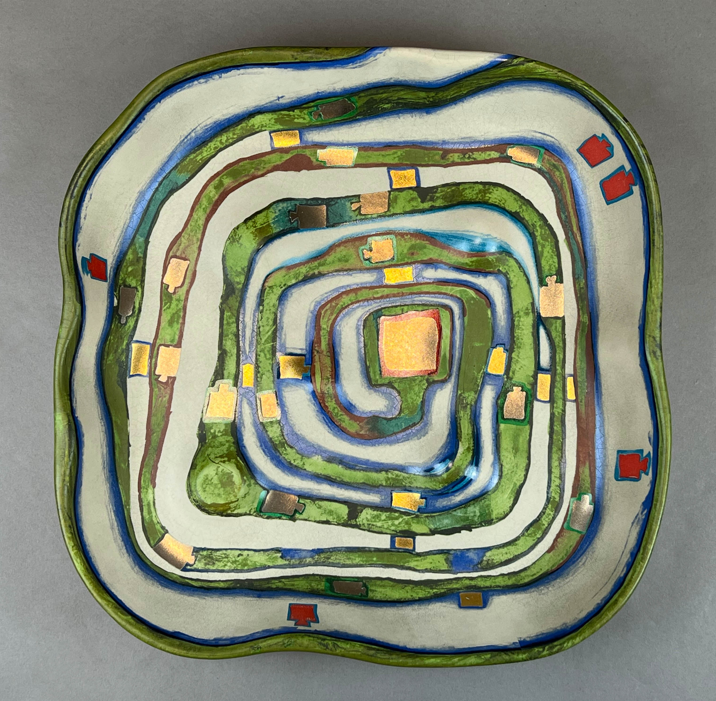 Friedensreich HUNDERTWASSER (1928 - 2000). Relief bowl "Spiral valley". Rosenthal. - Image 2 of 11