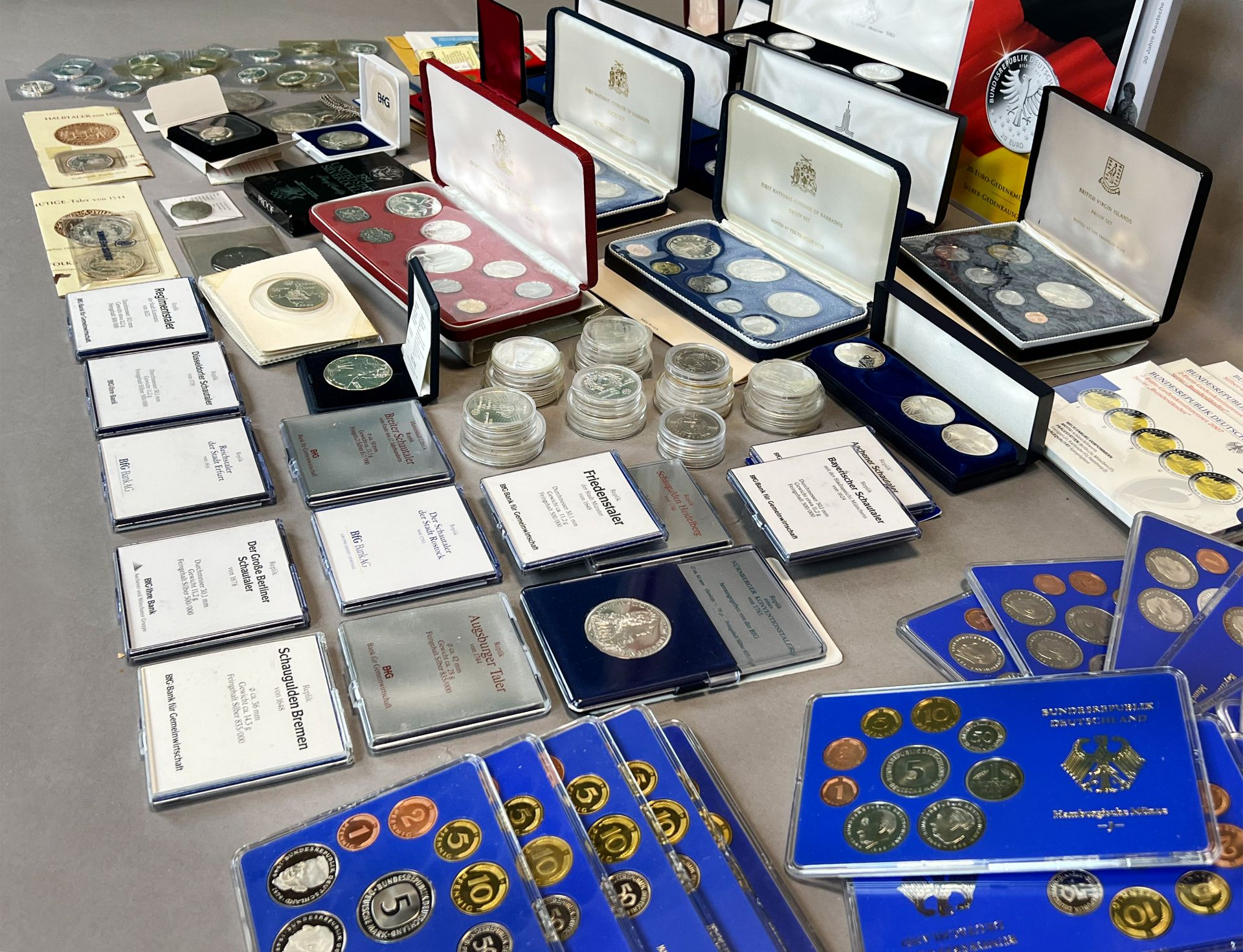 Große Sammlung von Münzen. Silbermünzen, Umlaufmünzen, DM-Münzen und Euro-Münzen. - Bild 9 aus 13