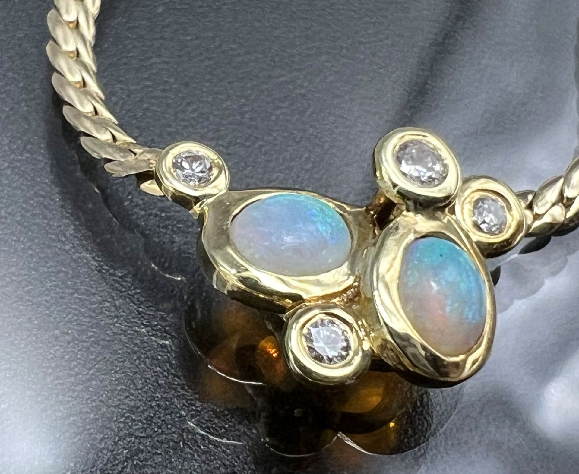 Necklace 585 yellow gold. Centre piece set with small opals and diamonds. - Image 3 of 6