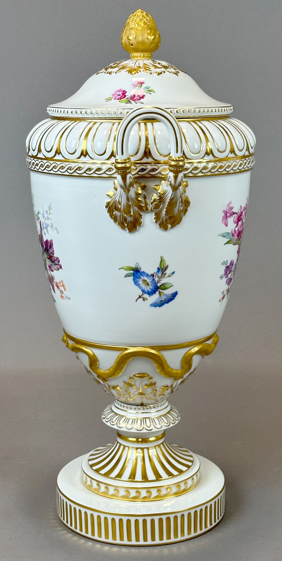 Magnificent lidded vase. KPM Berlin.1924. - Image 4 of 16