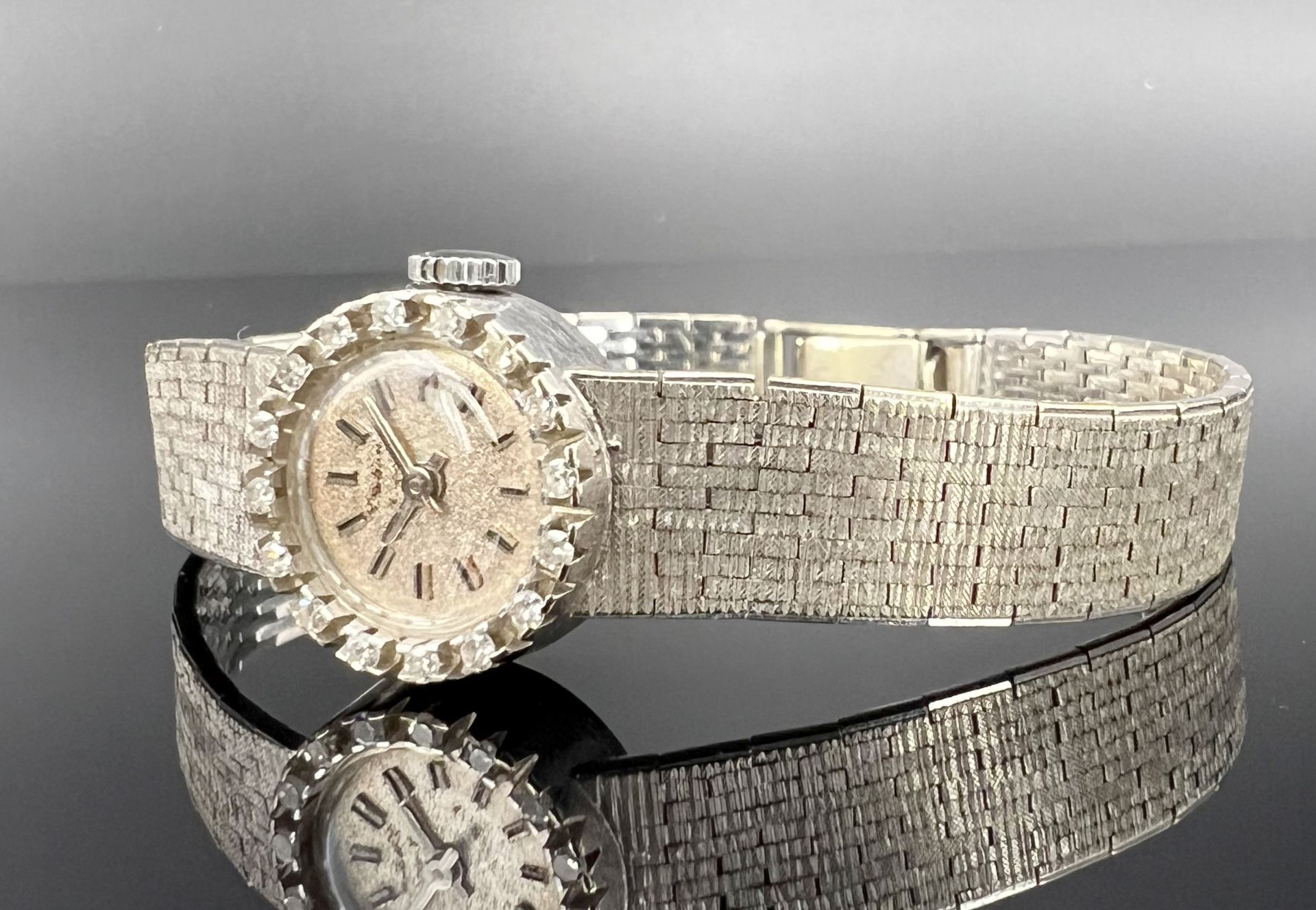 Ladies' wristwatch 750 white gold. 1960s.