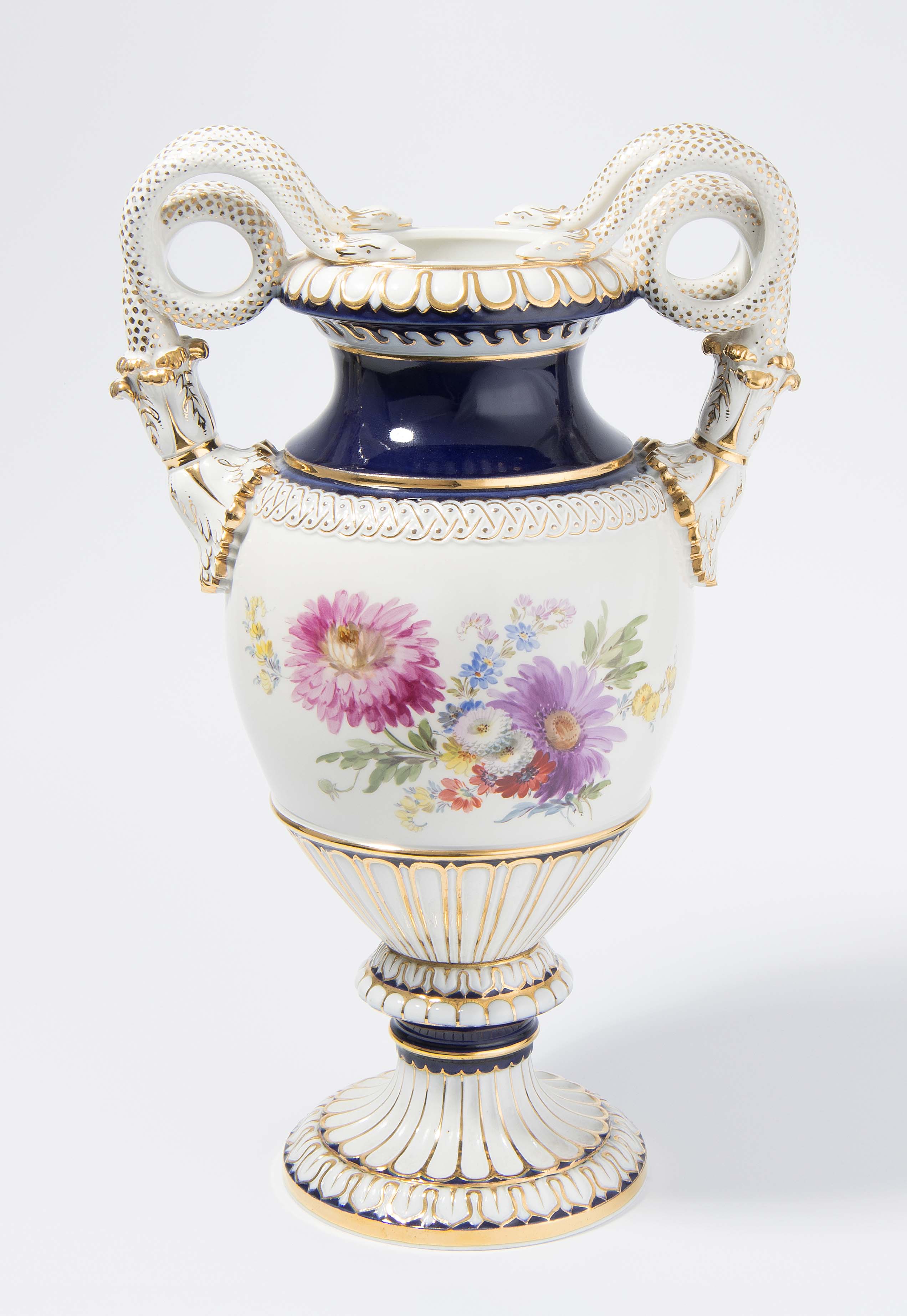 Meissen, Schlangenhenkelvase