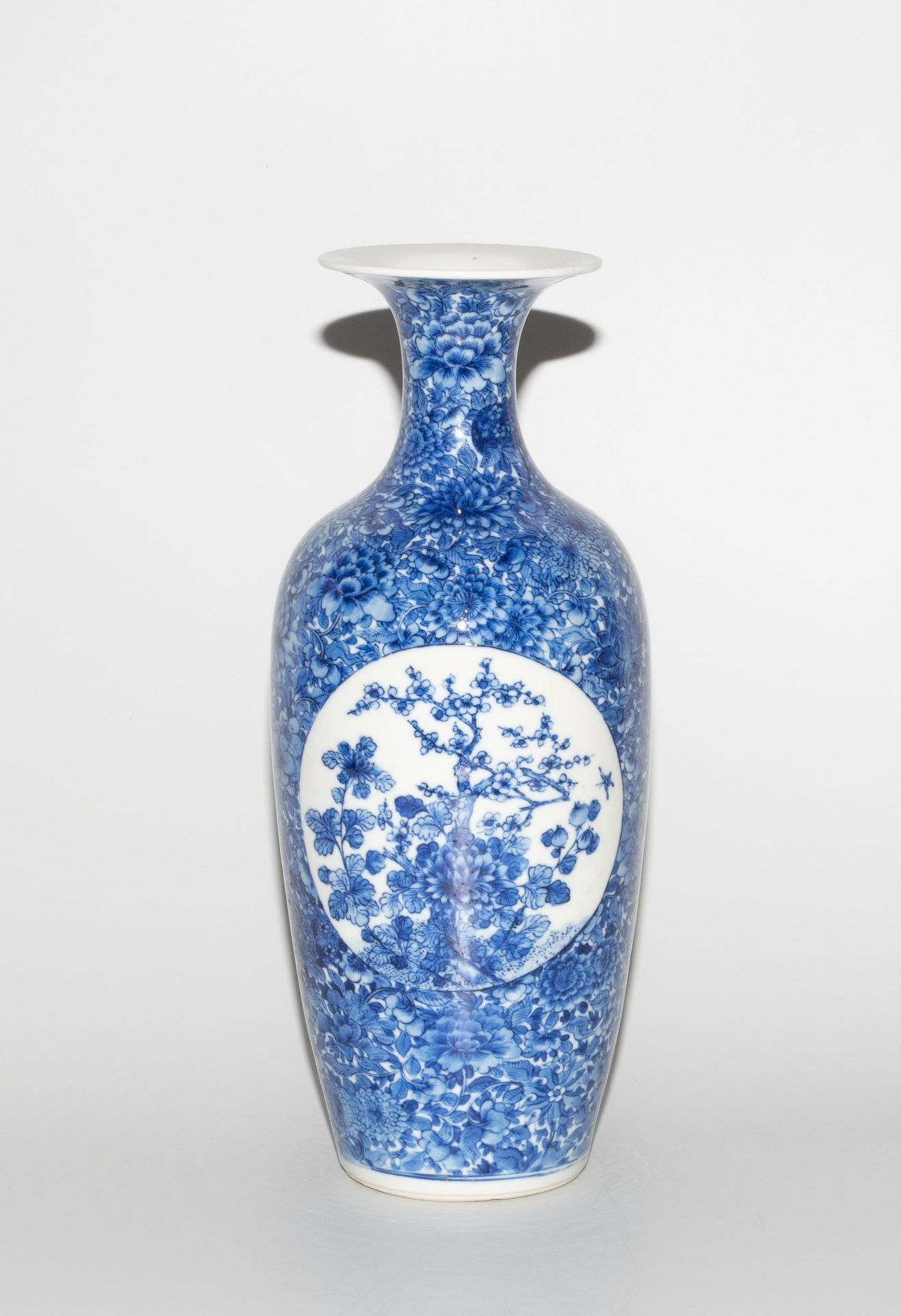 Vase - Image 2 of 7