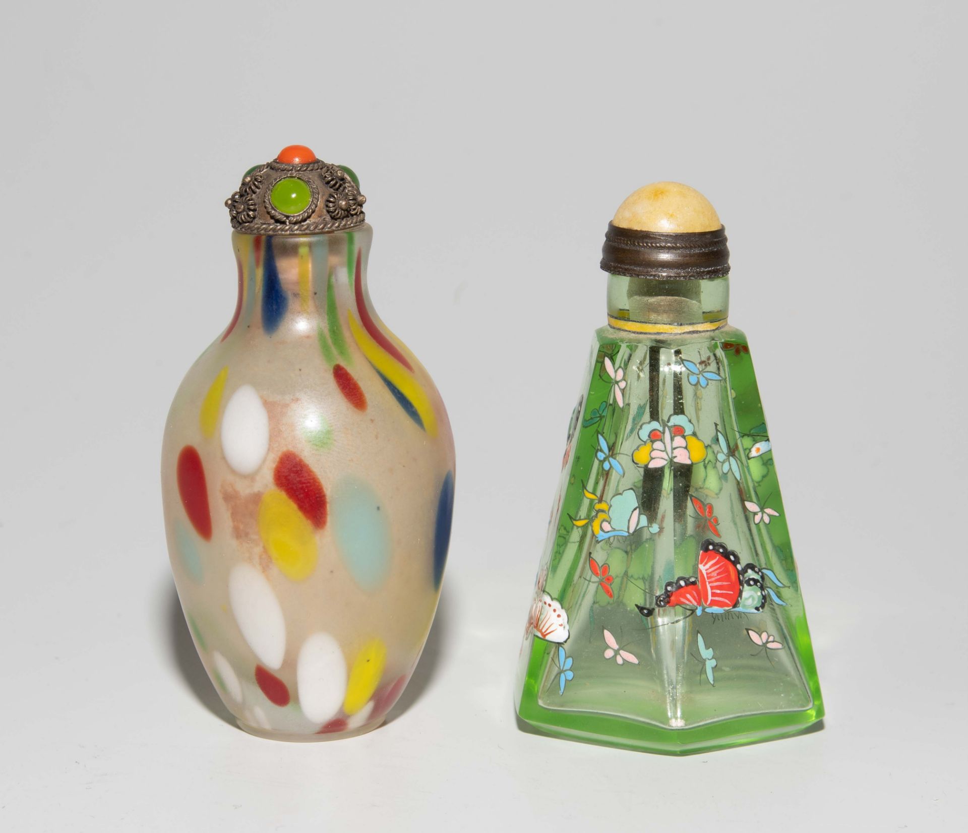 Lot: 2 Snuff bottles - Image 2 of 8