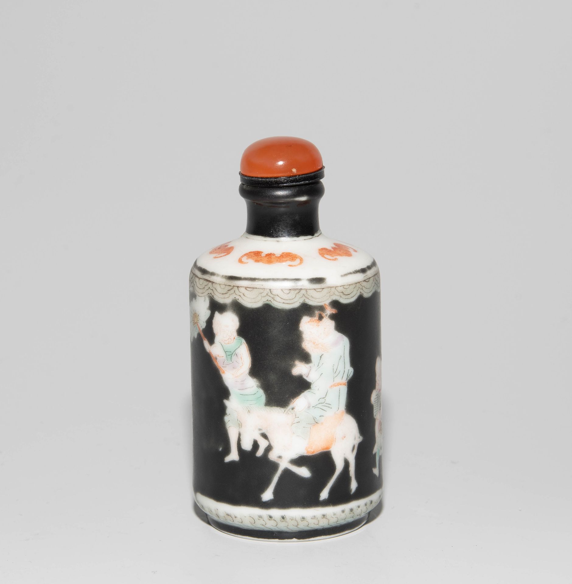 Snuff bottle - Image 4 of 8