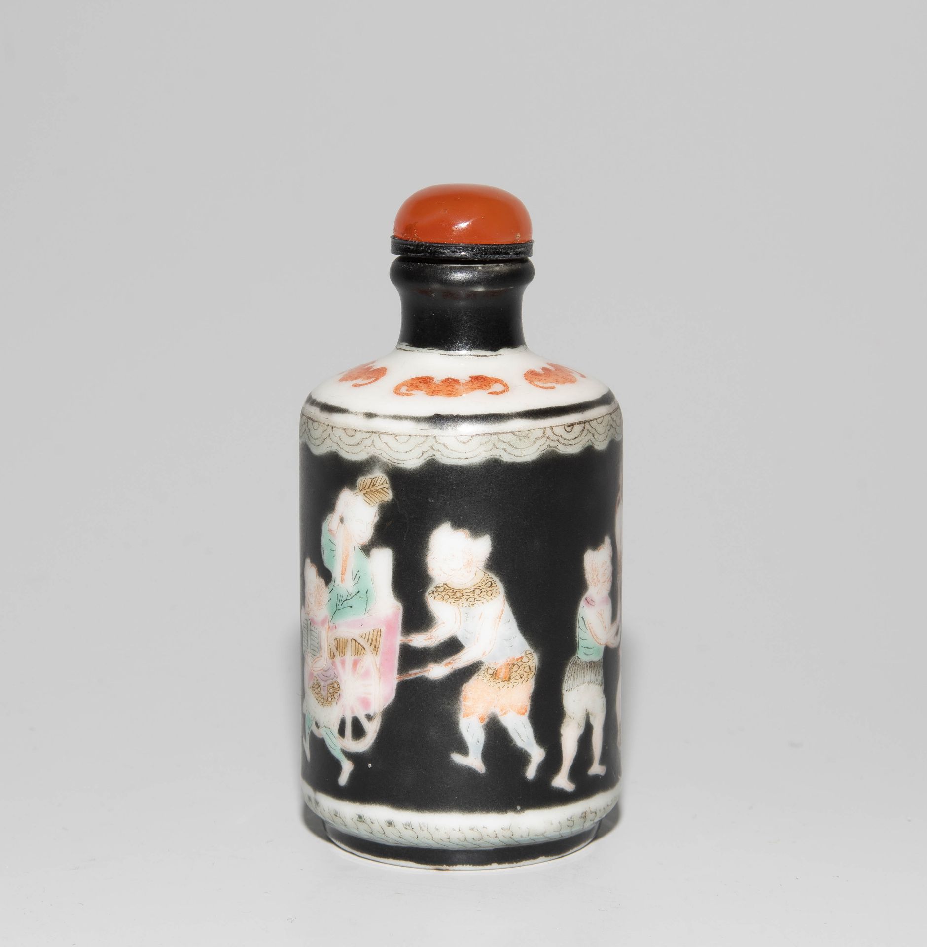 Snuff bottle - Image 2 of 8