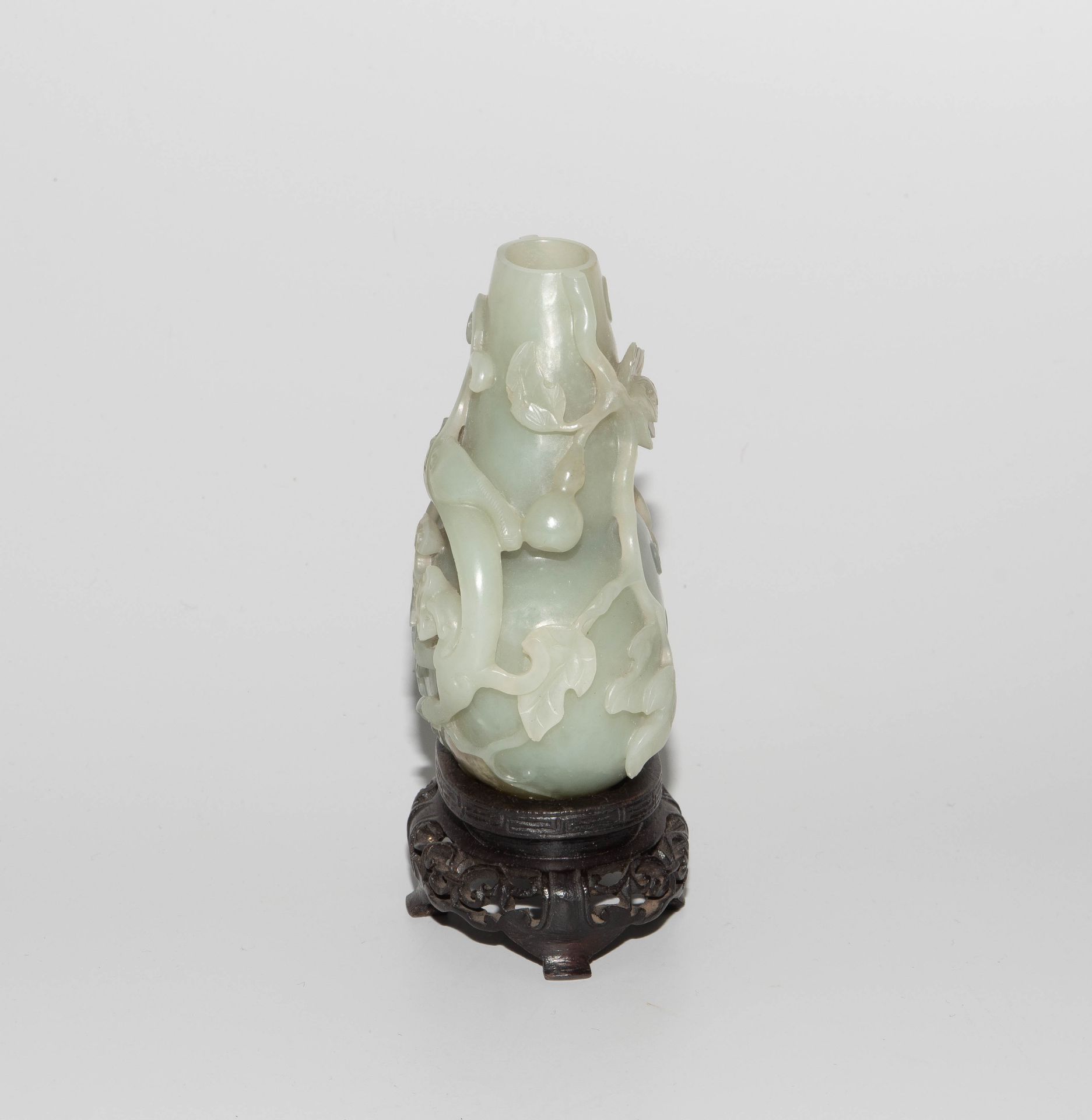 Jade-Vase - Image 3 of 7