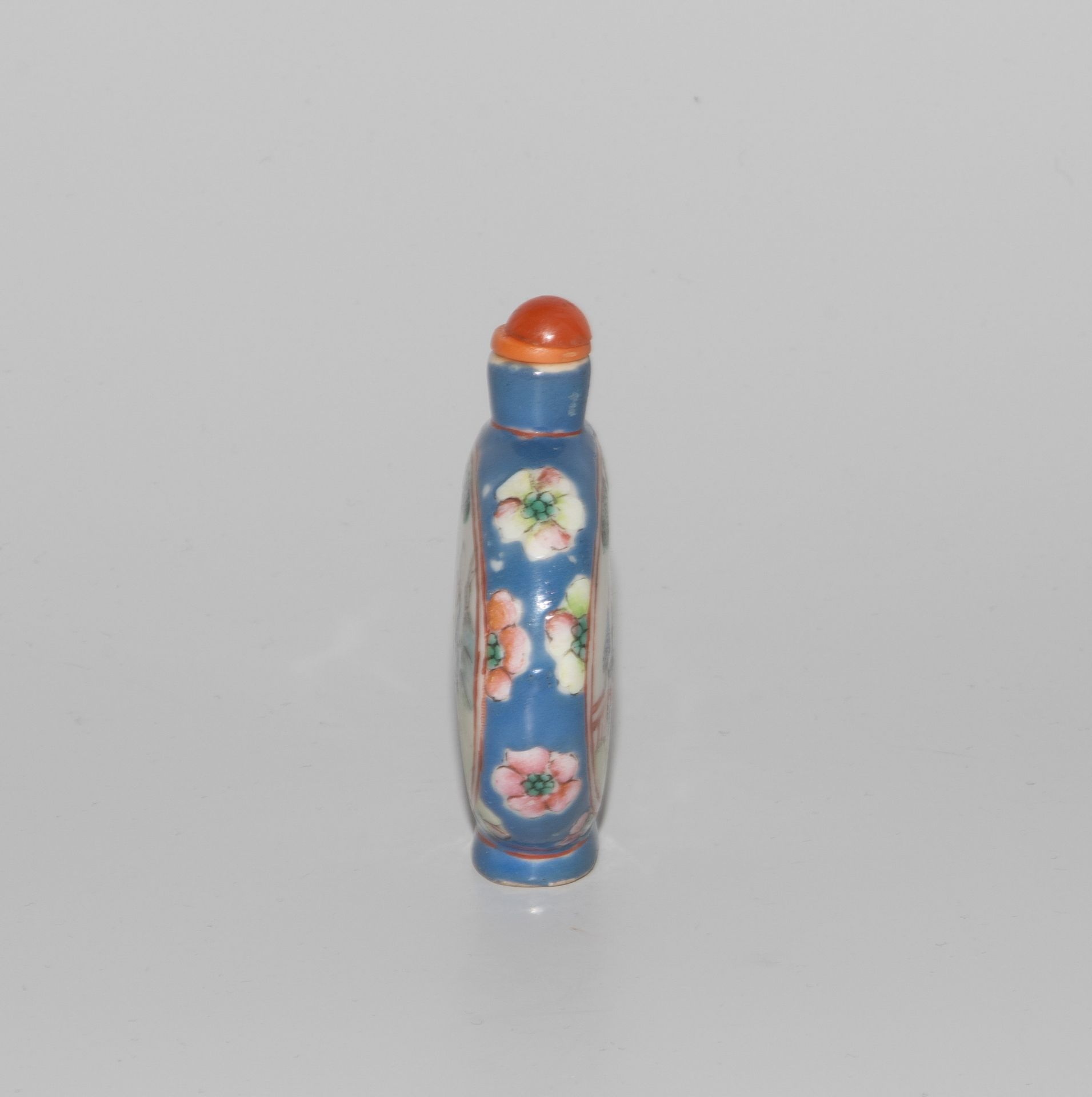 Snuff bottle - Image 3 of 7