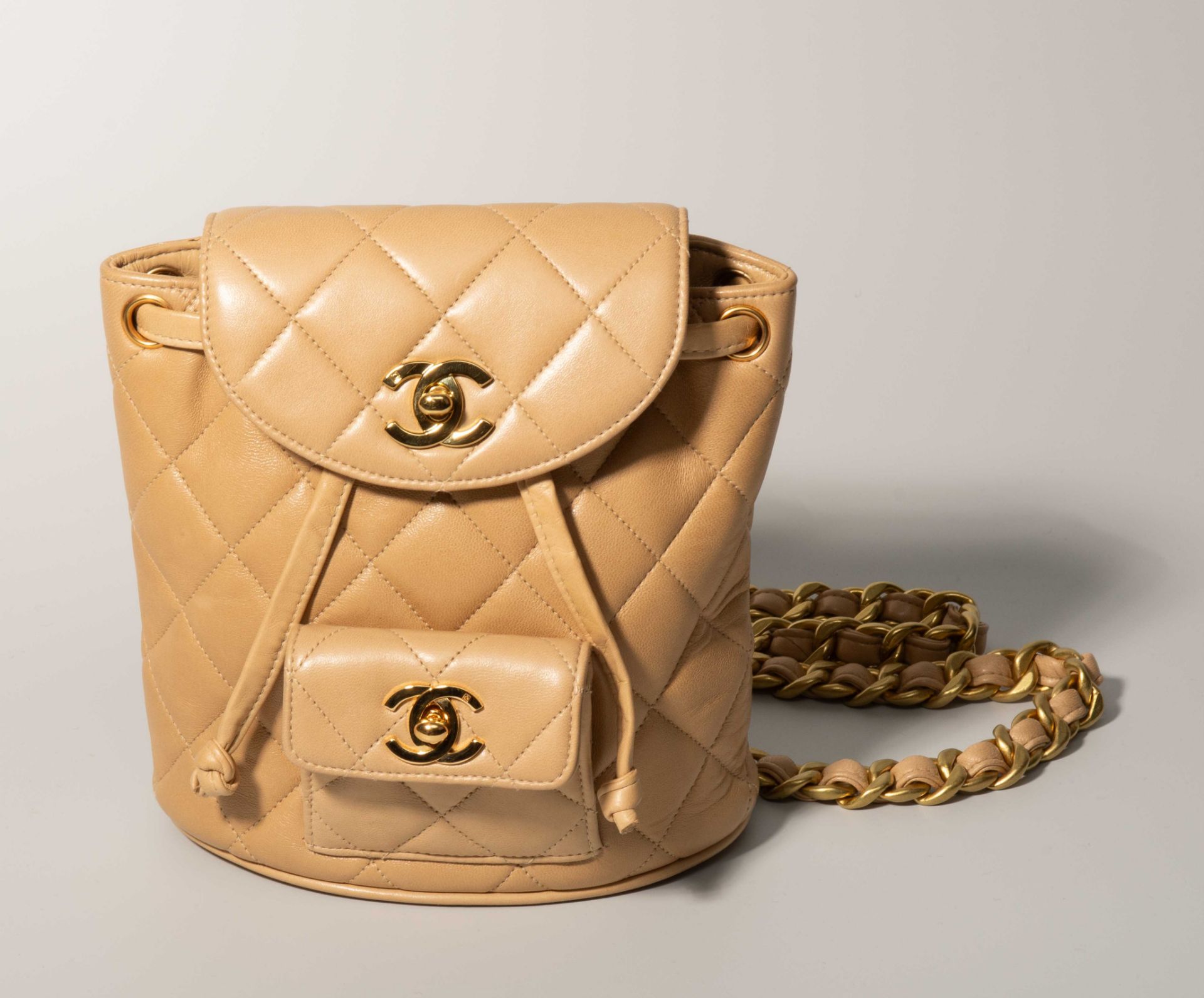 Chanel, Rucksack - Image 3 of 15