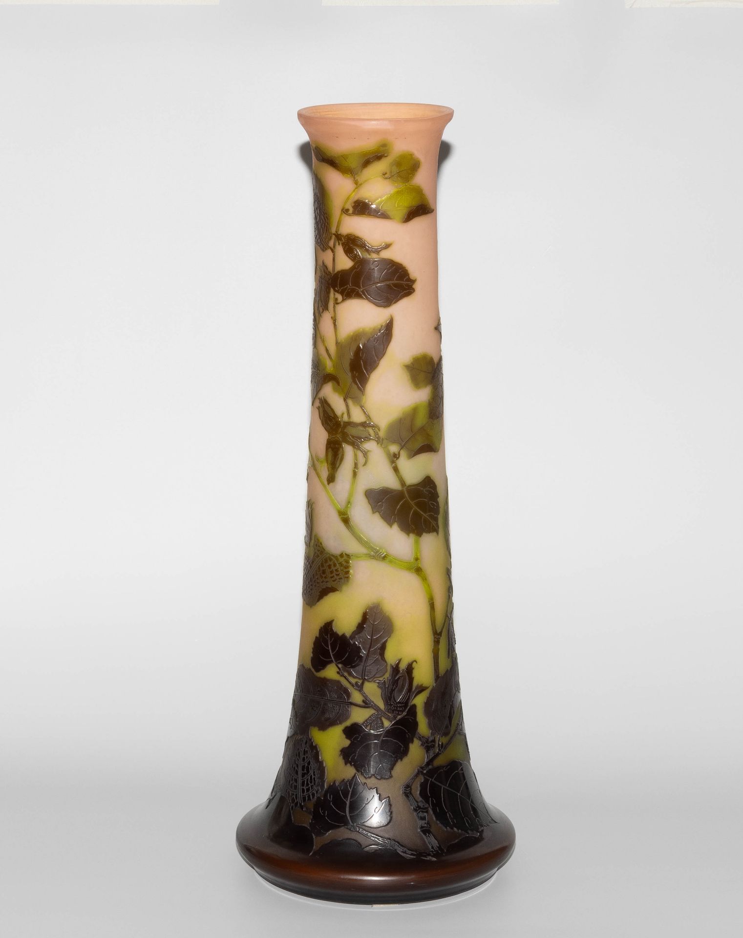 Emile Gallé, Bodenvase "Noisetier" - Image 4 of 8