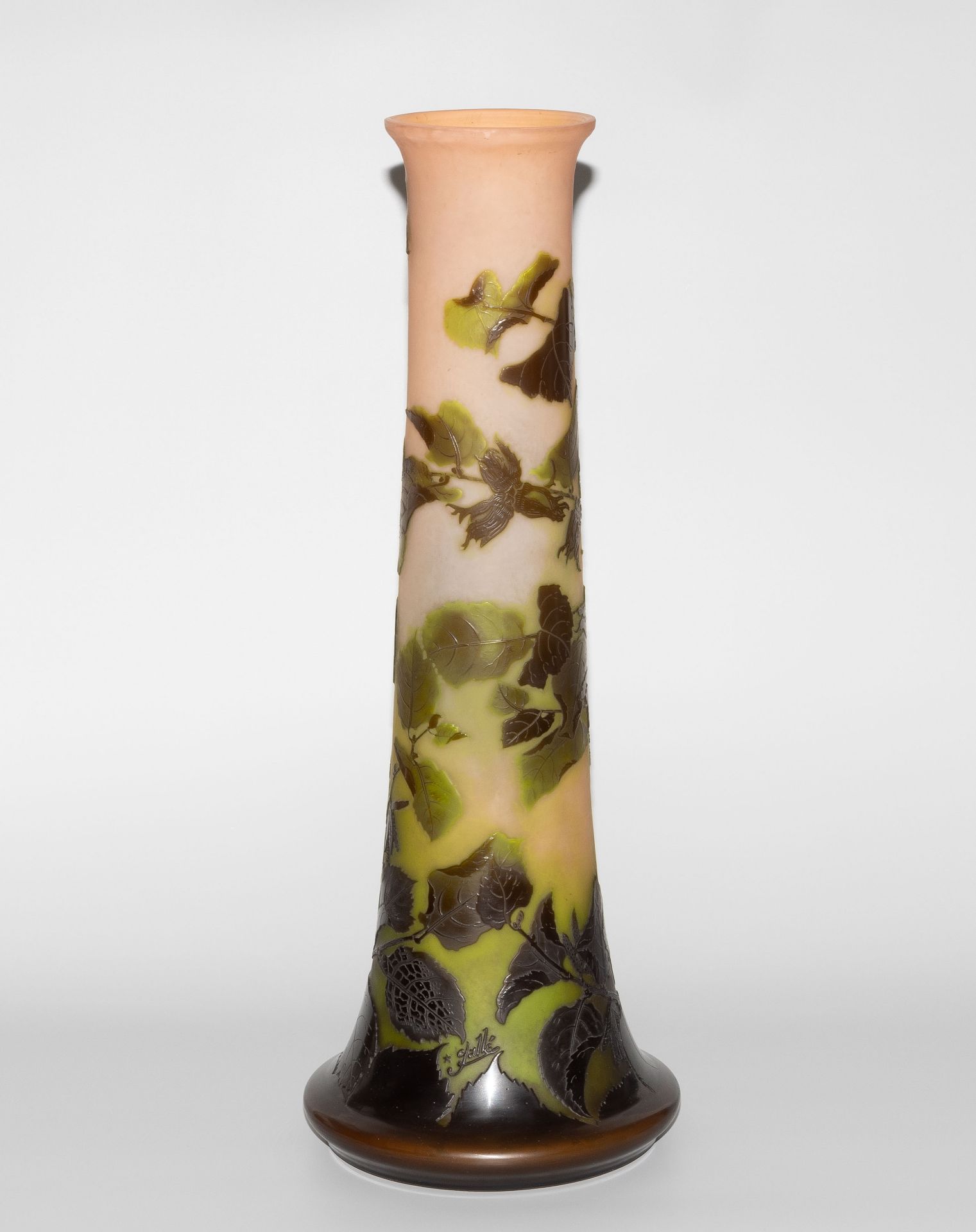 Emile Gallé, Bodenvase "Noisetier" - Image 2 of 8