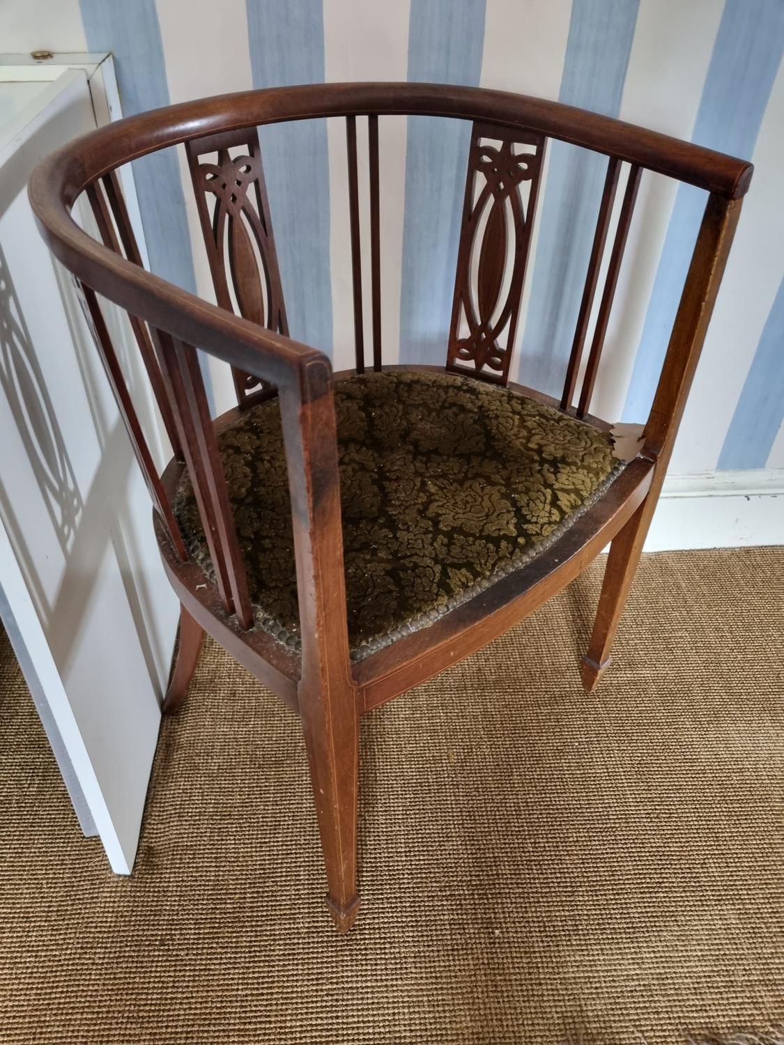 A late 19th early 20th Century Mahogany and Inlaid Tub Chair with square tapered supports. W52 x