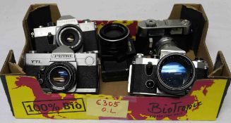 Posten von fünf Fotoapparaten