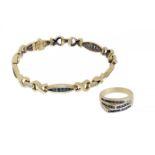 Bracelet and ring set in 18 kt yellow gold.The bracelet features interspersed links with parts in