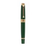 AURORA BICENTENARIO FOUNTAIN PEN 1997.Green resin barrel and 18kt yellow gold plated decoration.