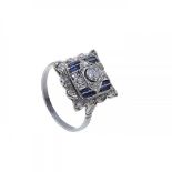 Square rosette ring made in the first third of the 20th century. around 1910, in platinum with a