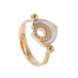 Bvlgari ring in 18kt rose gold and mother of pearl. Cuore collection.Dimensions: 18 mm (inner