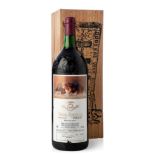 A bottle of Vega Sicilia Único, 1965, Ribera del Duero.Category: Red wine.Special edition with label