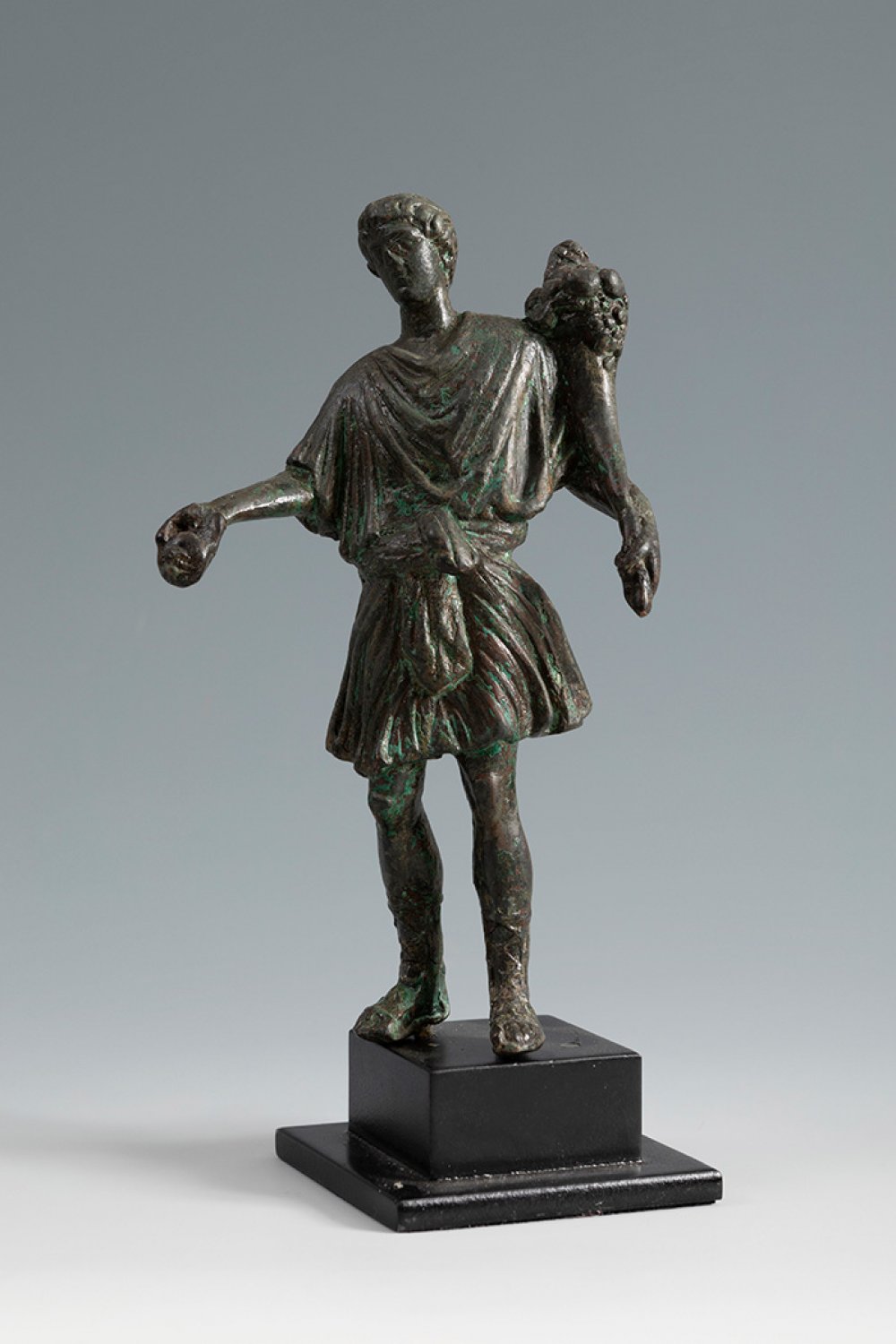God Lar. Rome, 1st-2nd century AD.Bronze.In good state of preservation.Measurements: 15 cm (height);