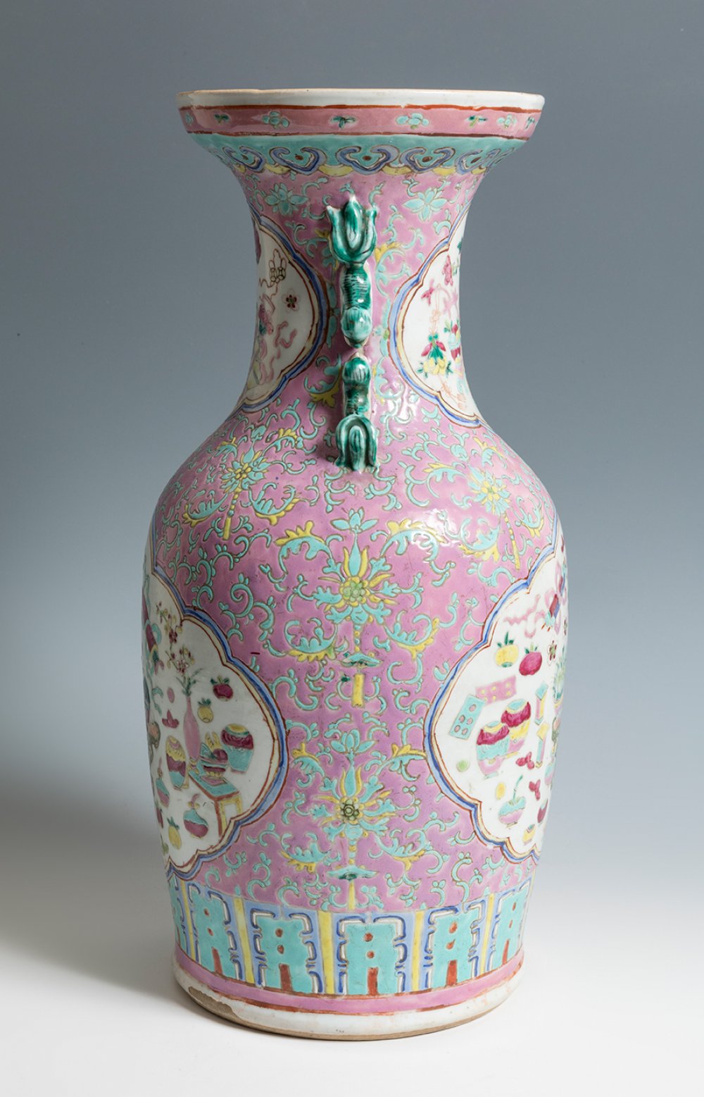 Chinese vase. Rose family, 19th century.Enamelled porcelain.Slight glaze losses on the base. - Image 5 of 6